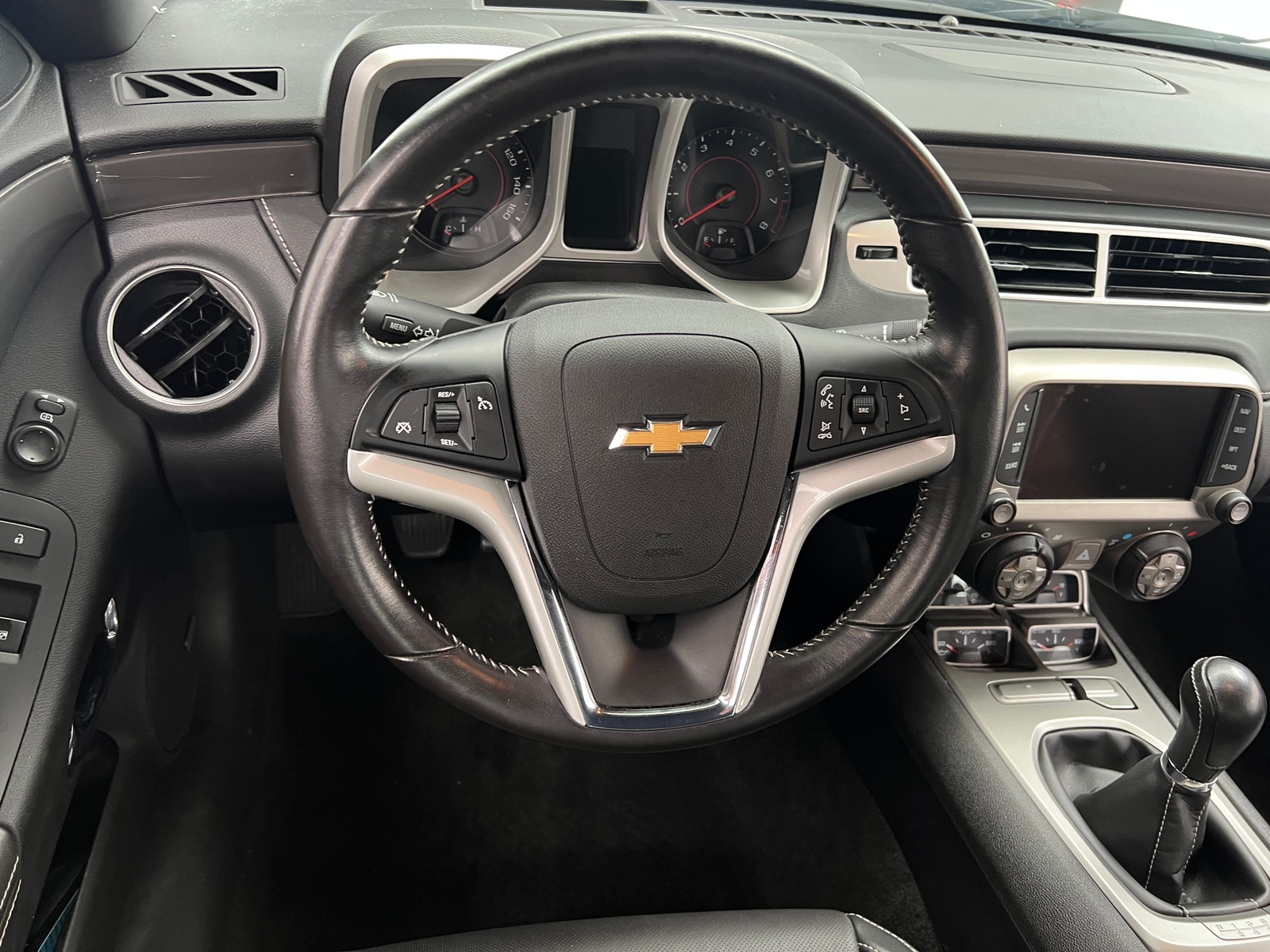 Thumbnail: 2015 Chevrolet Camaro - 3