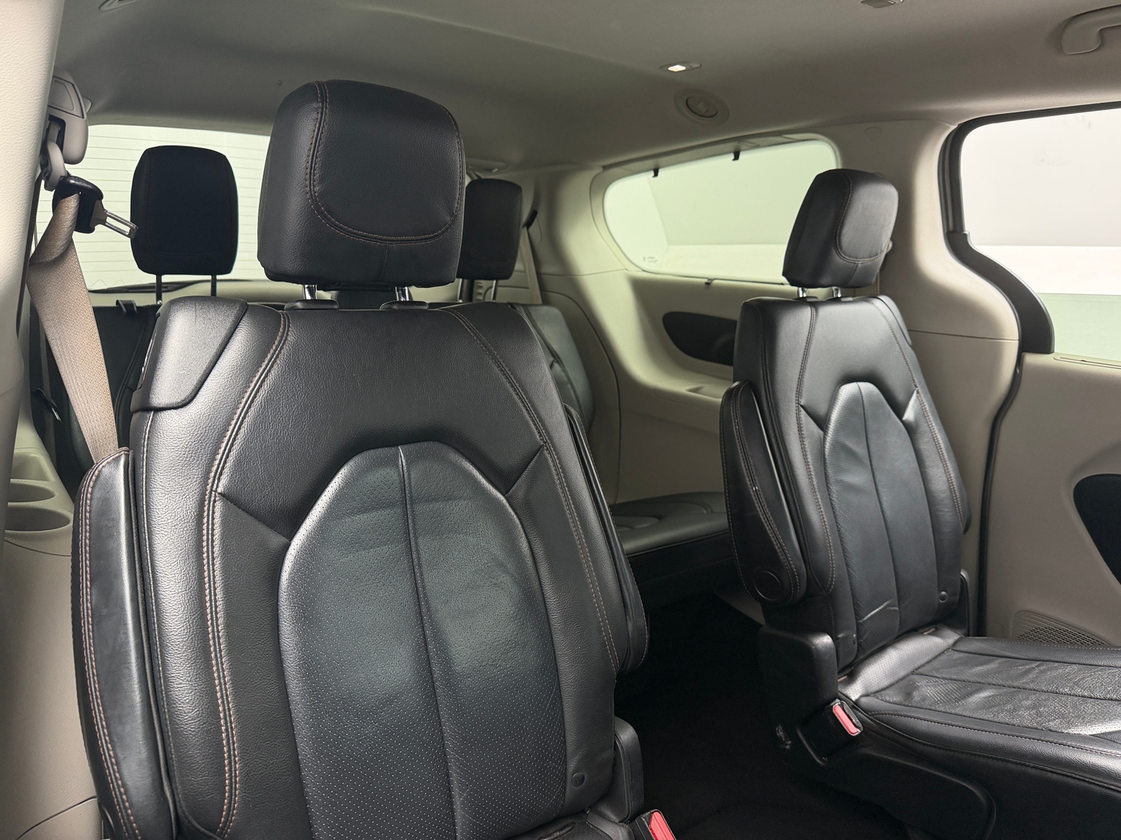 Thumbnail: 2020 Chrysler Pacifica - 5
