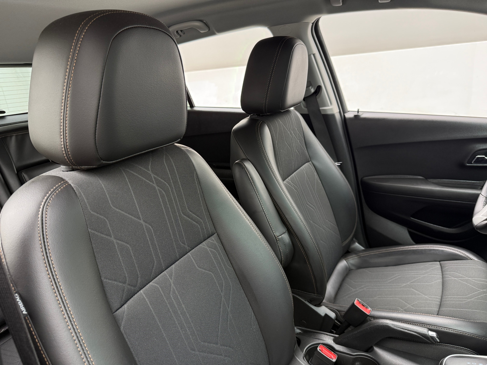 Thumbnail: 2019 Chevrolet Trax - 2