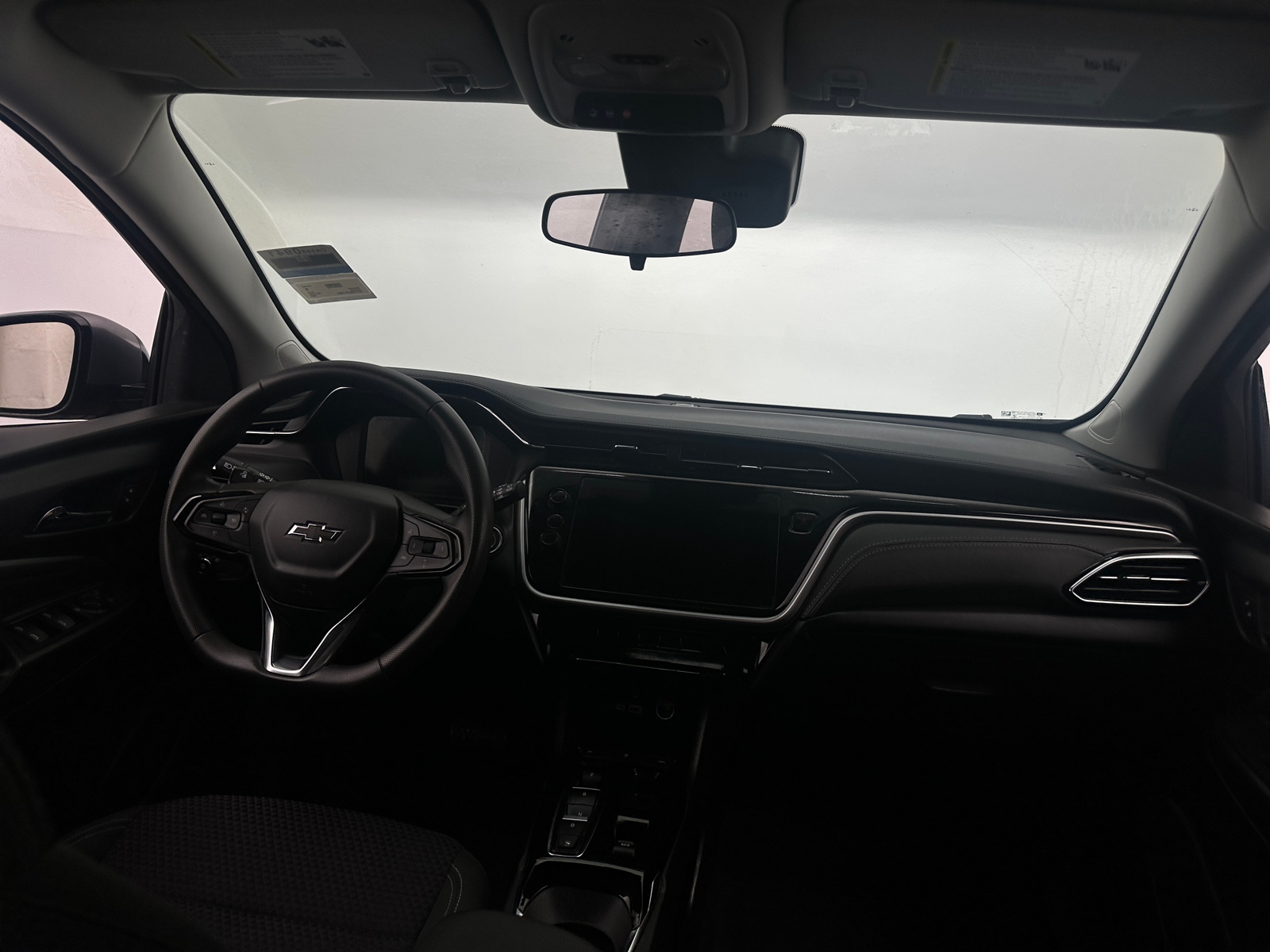 Thumbnail: 2023 Chevrolet Bolt EUV - 3