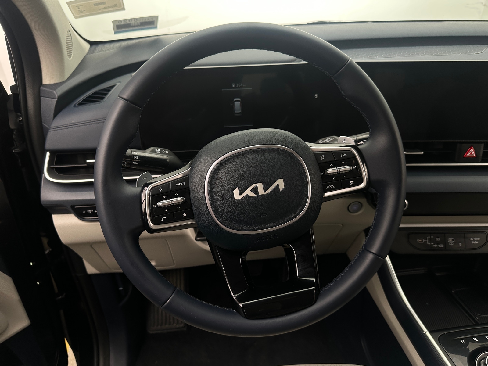 Thumbnail: 2025 Kia Carnival - 4