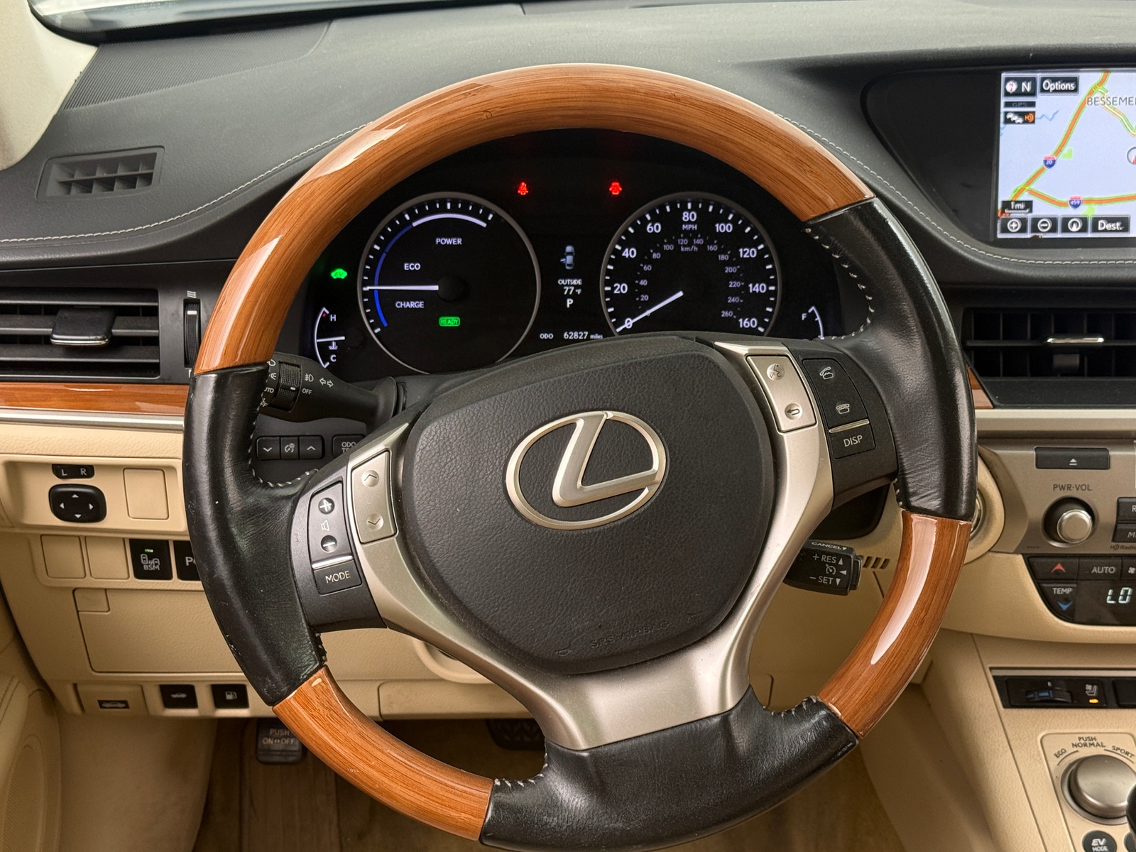 Thumbnail: 2015 Lexus ES - 4