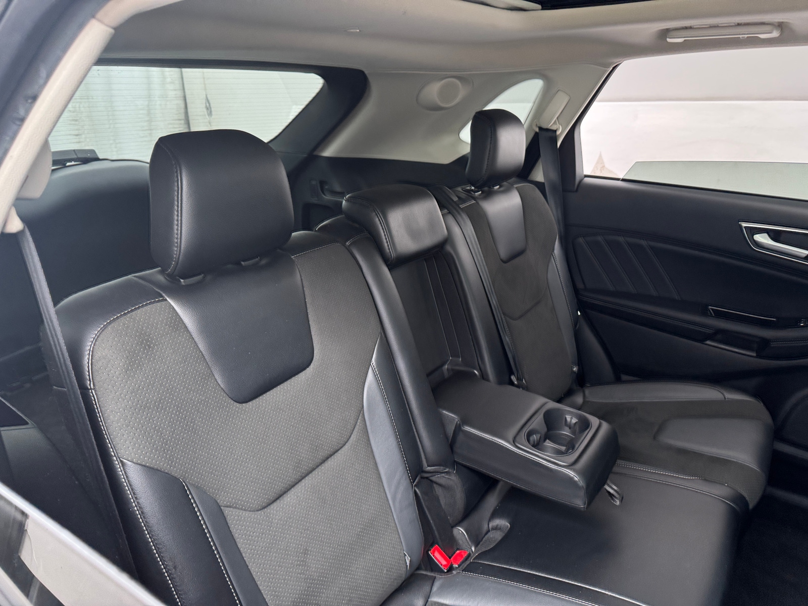 Thumbnail: 2018 Ford Edge - 5