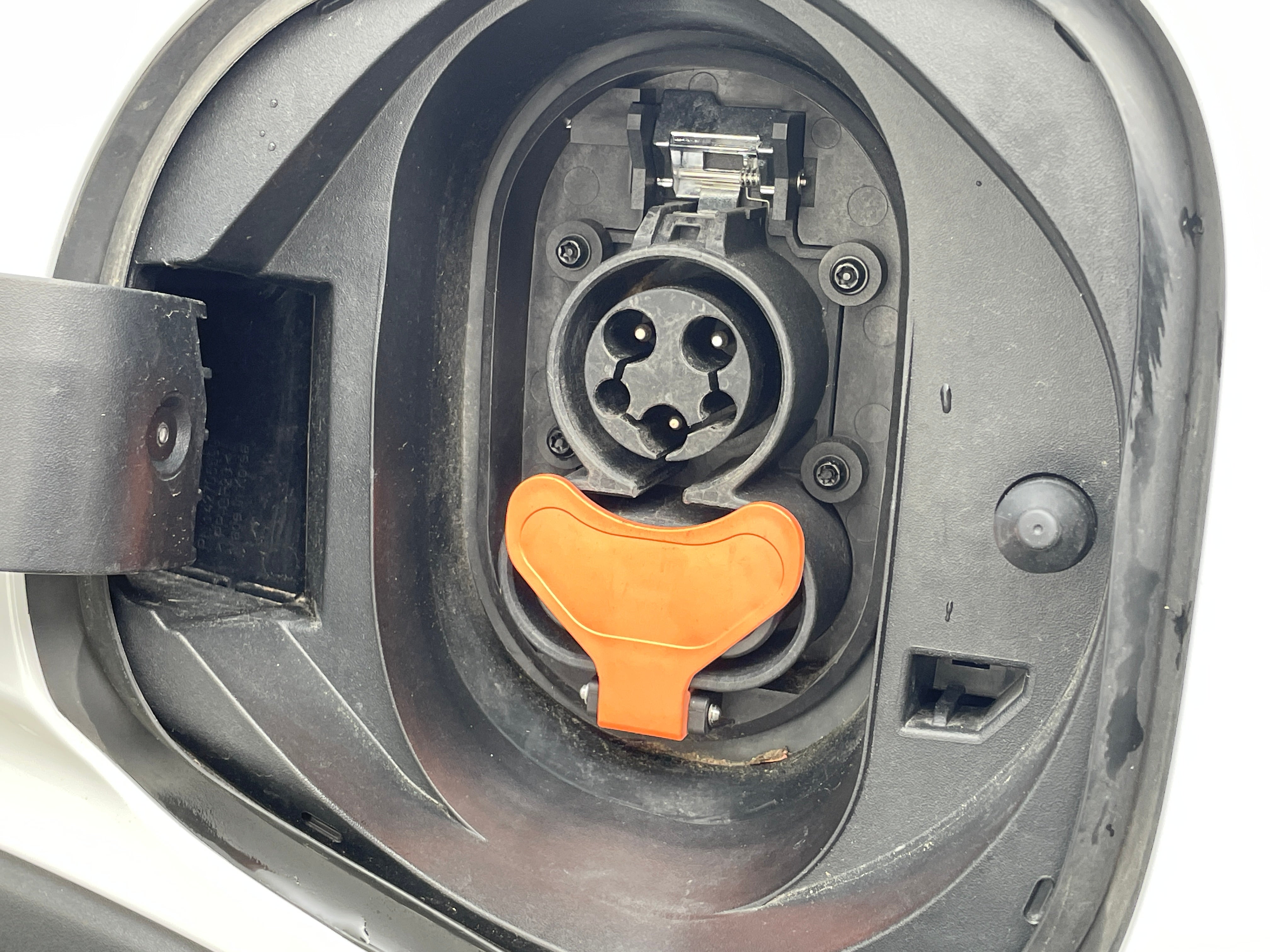 Used 2022 Chevrolet Bolt EUV Premier with VIN 1G1FZ6S0XN4131672 for sale in Oak Creek, WI