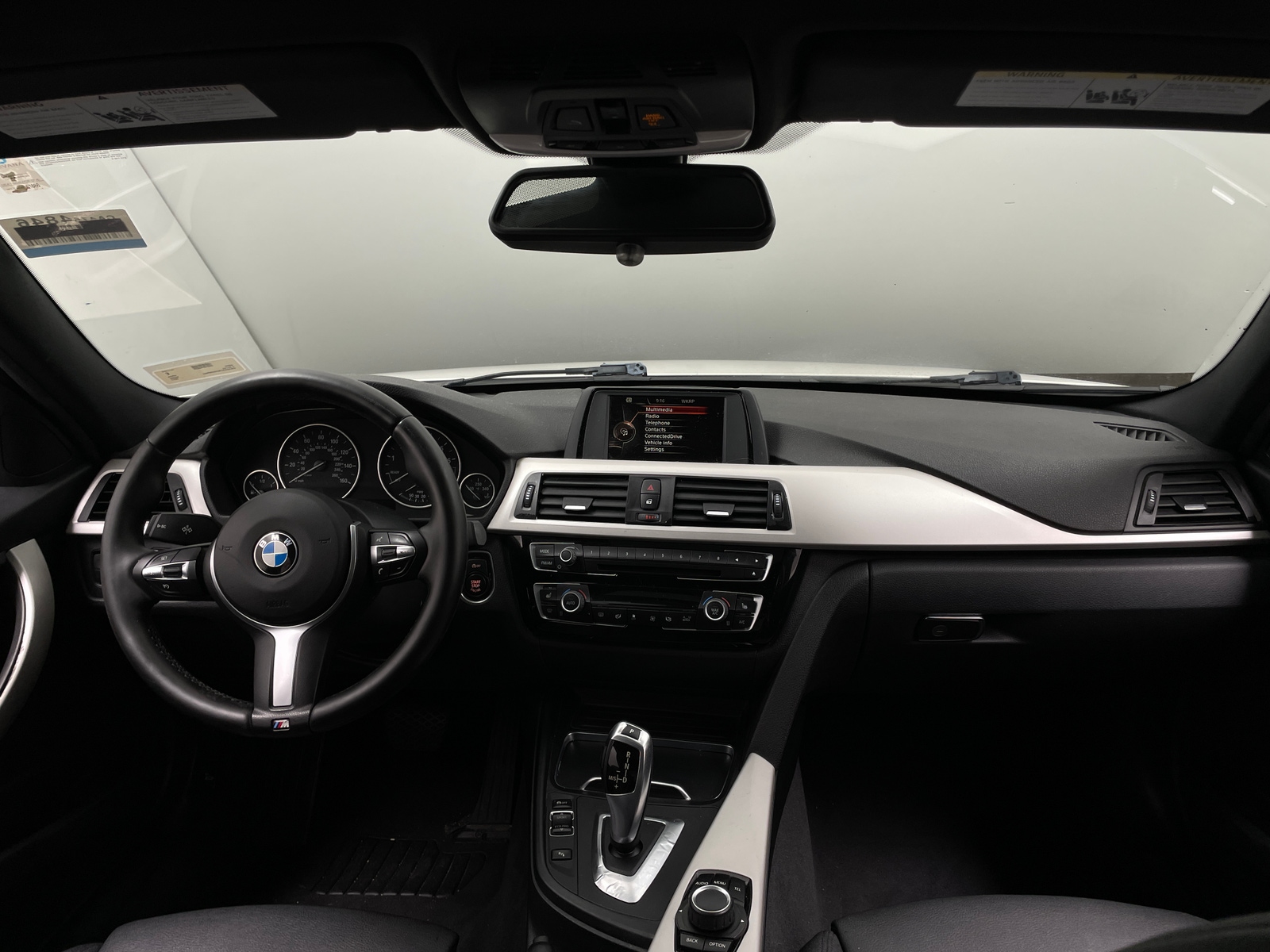 Thumbnail: 2017 BMW 3 Series - 2