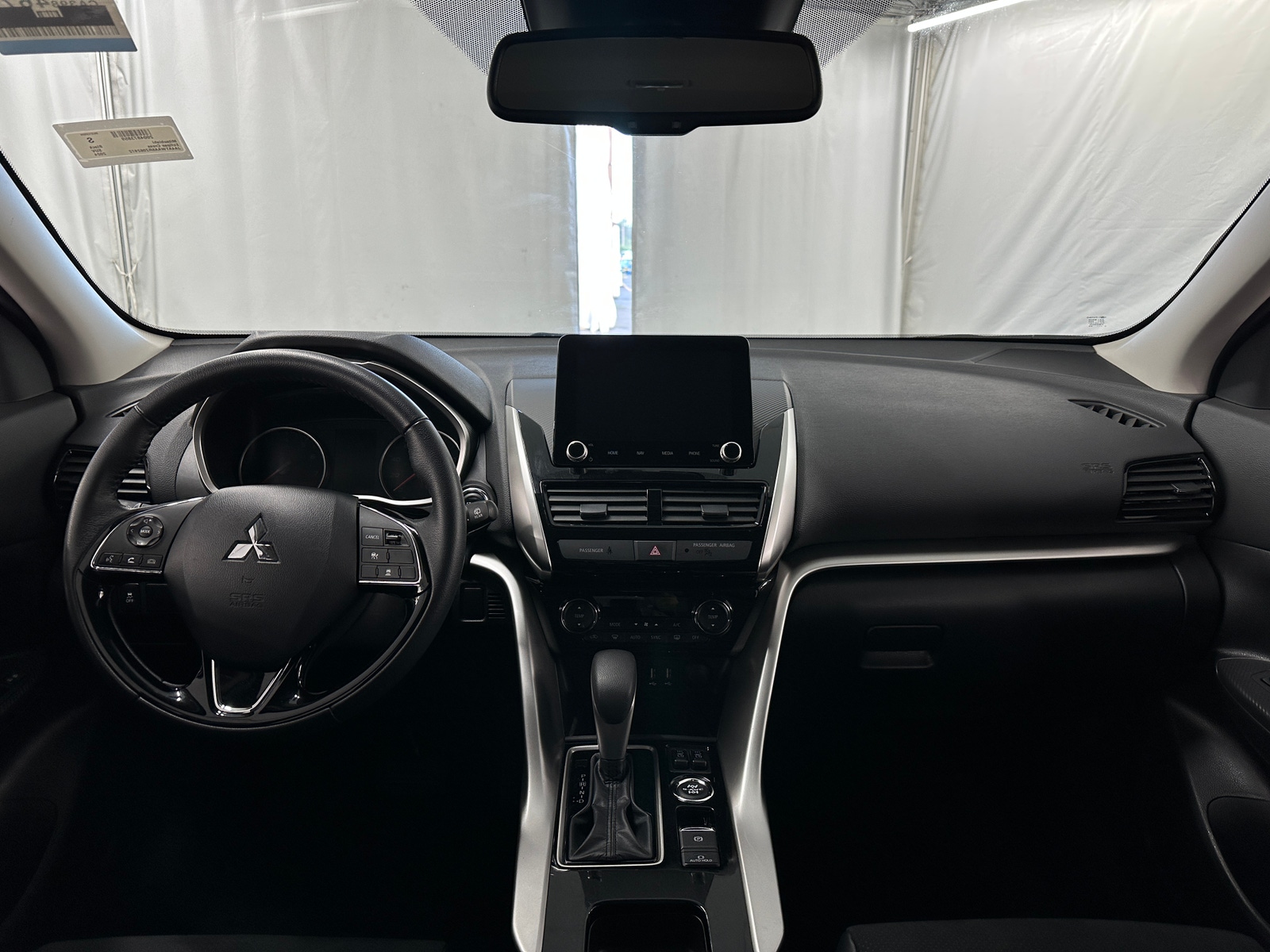 Thumbnail: 2024 Mitsubishi Eclipse Cross - 3