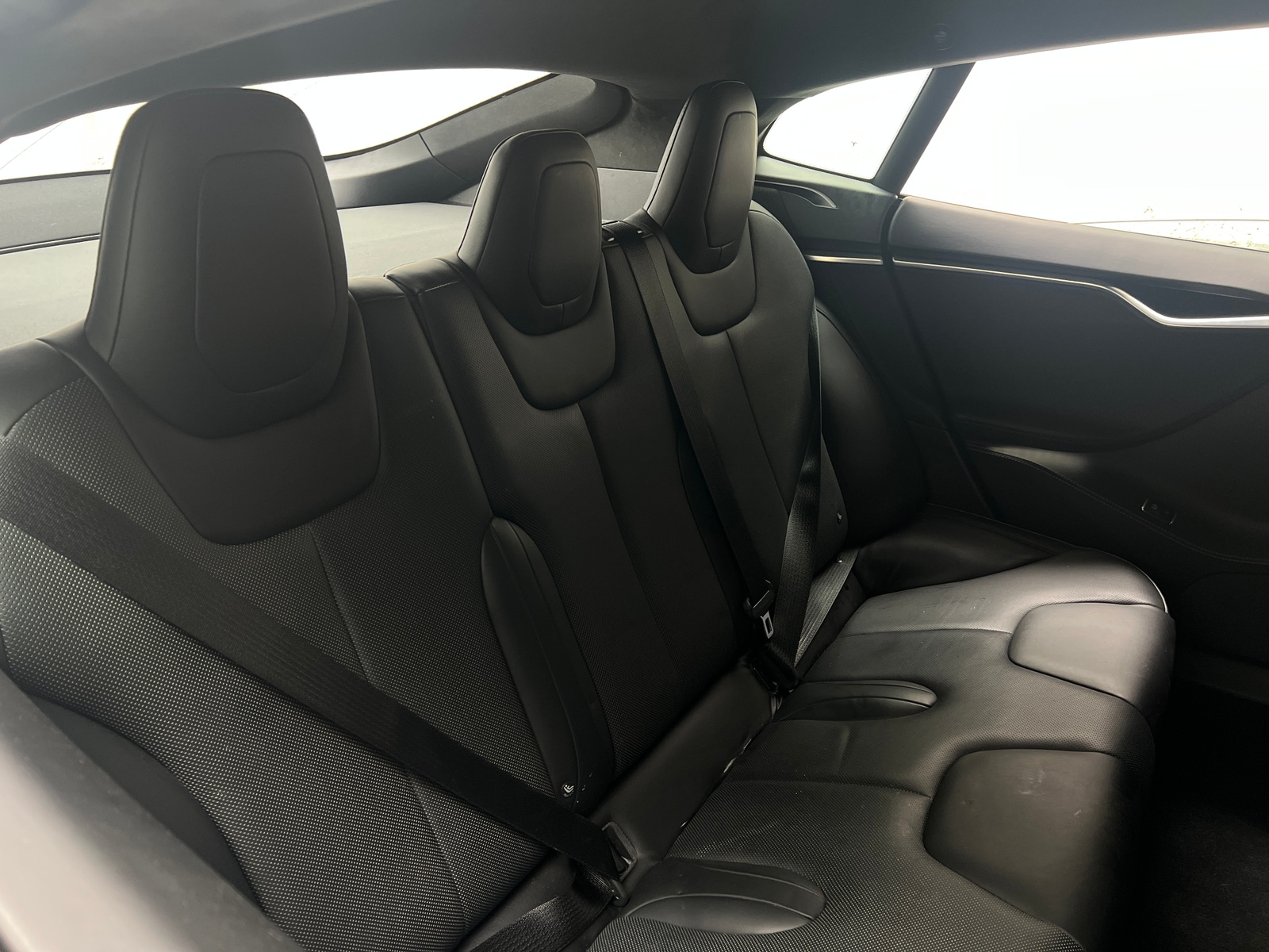 Thumbnail: 2017 Tesla Model S - 6