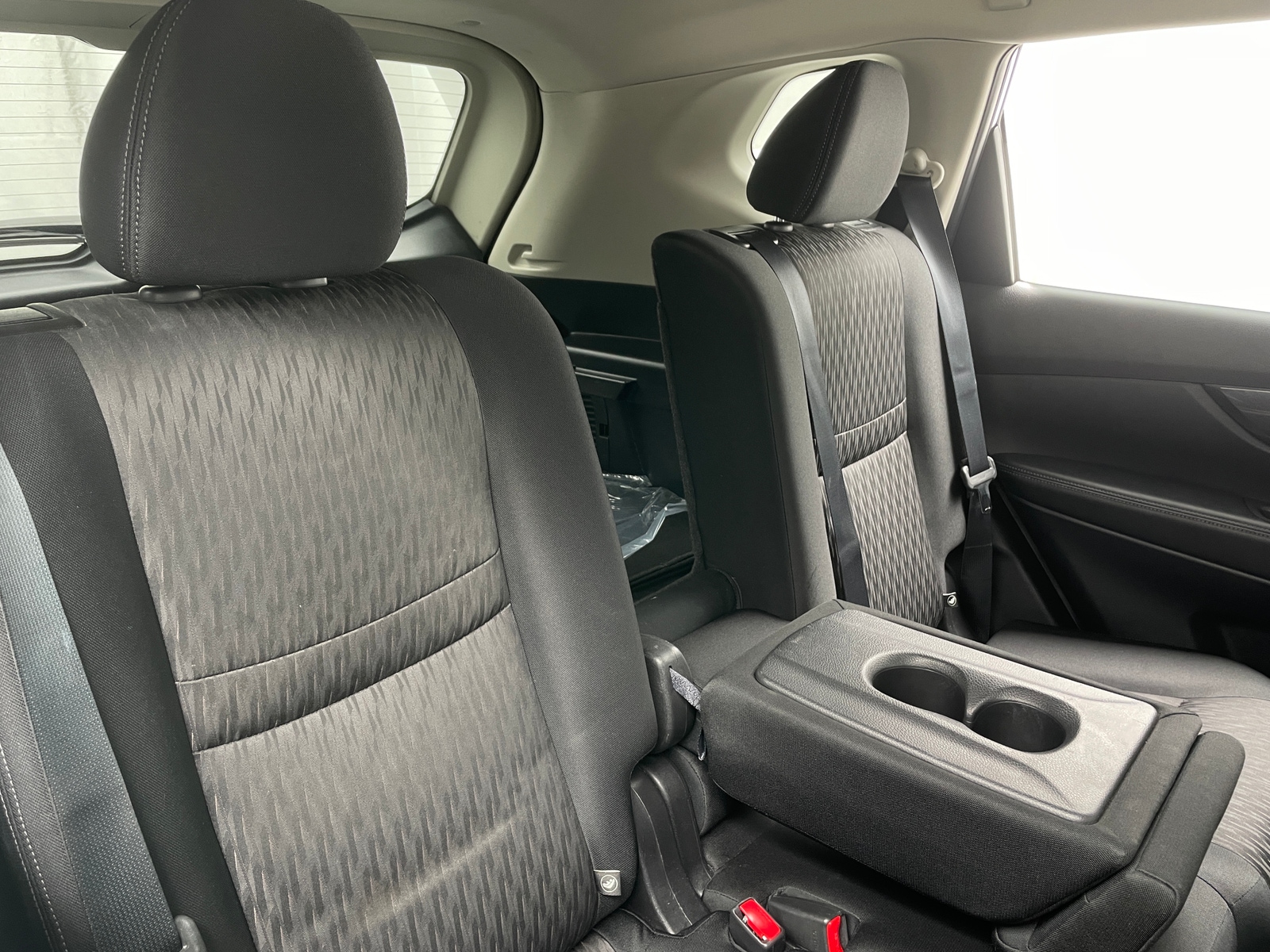 Thumbnail: 2018 Nissan Rogue - 6