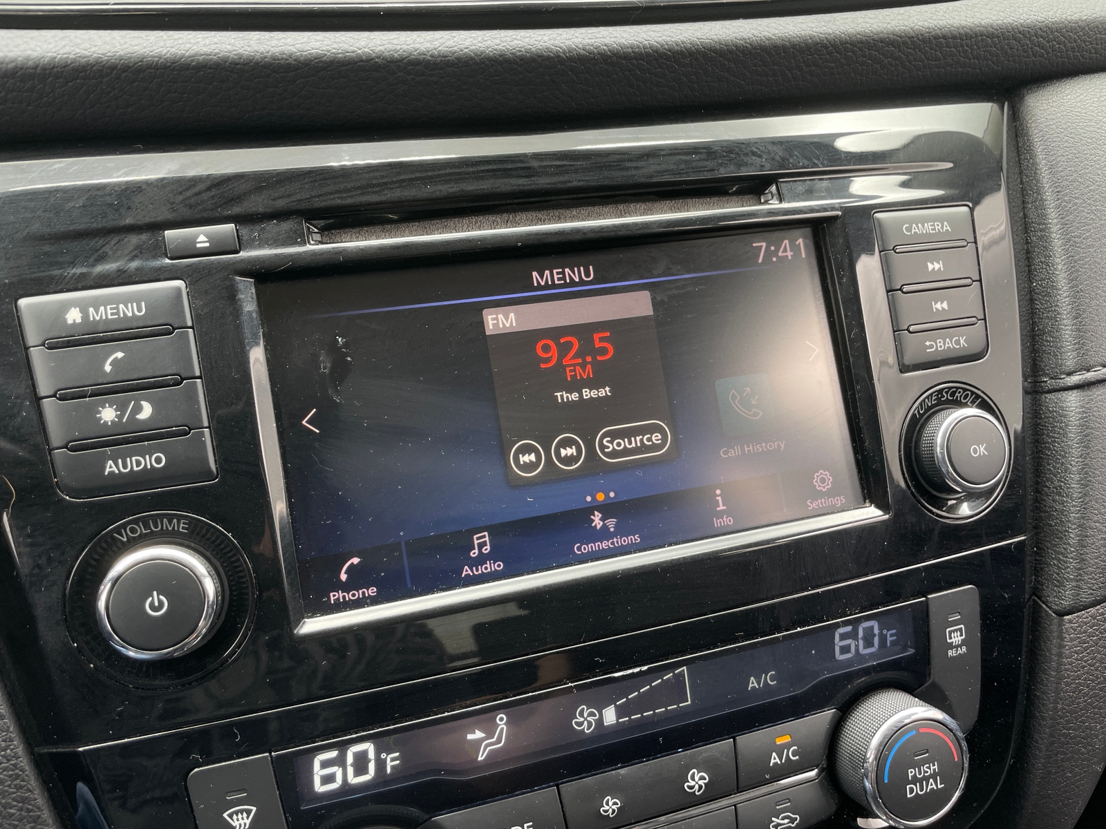 Thumbnail: 2018 Nissan Rogue - 4