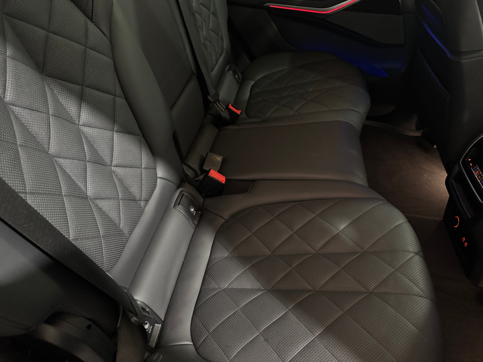 Thumbnail: 2025 BMW X7 - 5