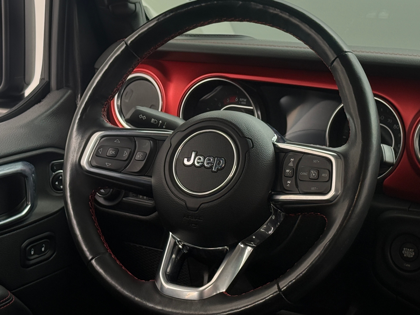 Thumbnail: 2021 Jeep Gladiator - 5