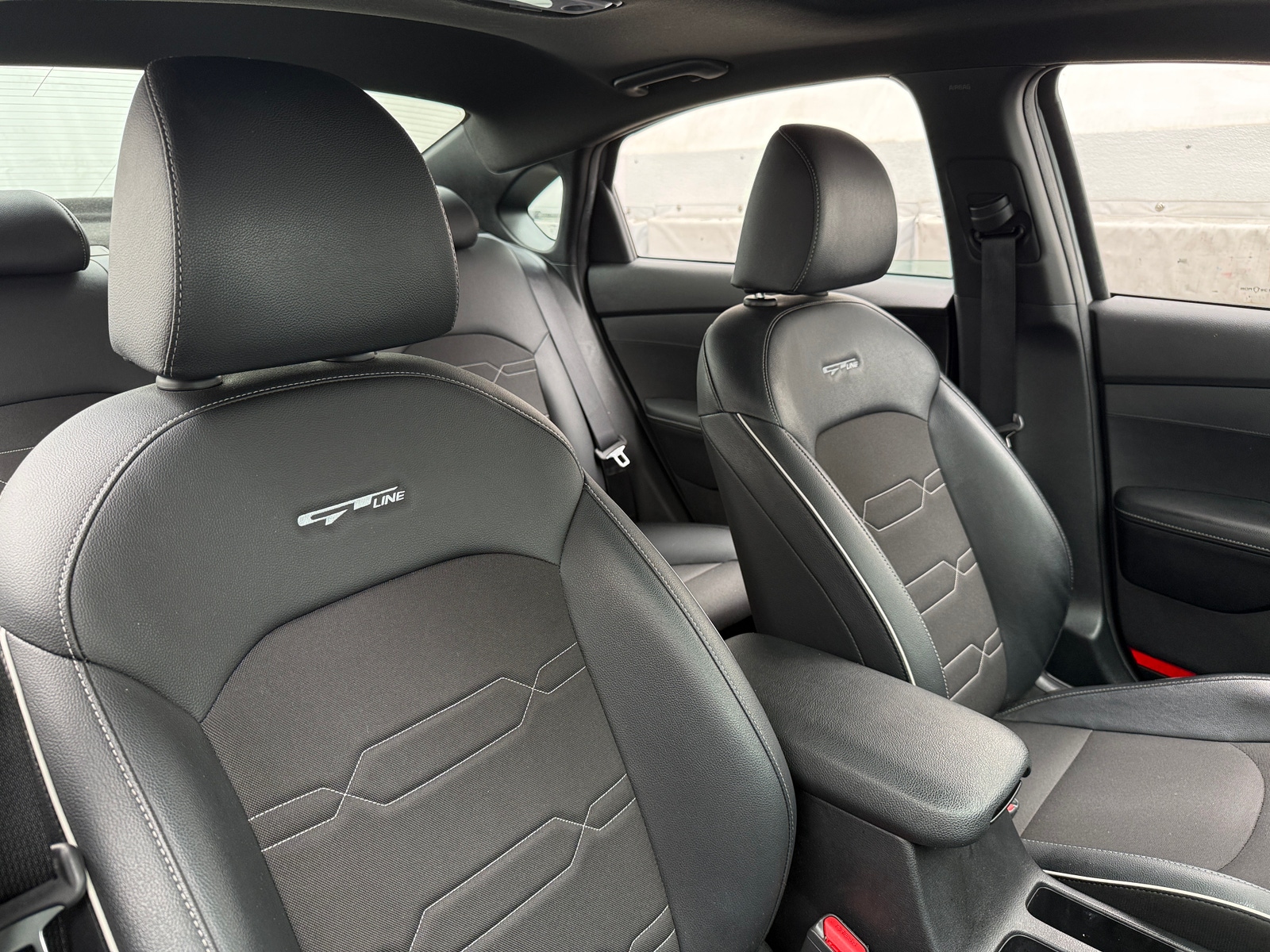 Thumbnail: 2022 Kia Forte - 2