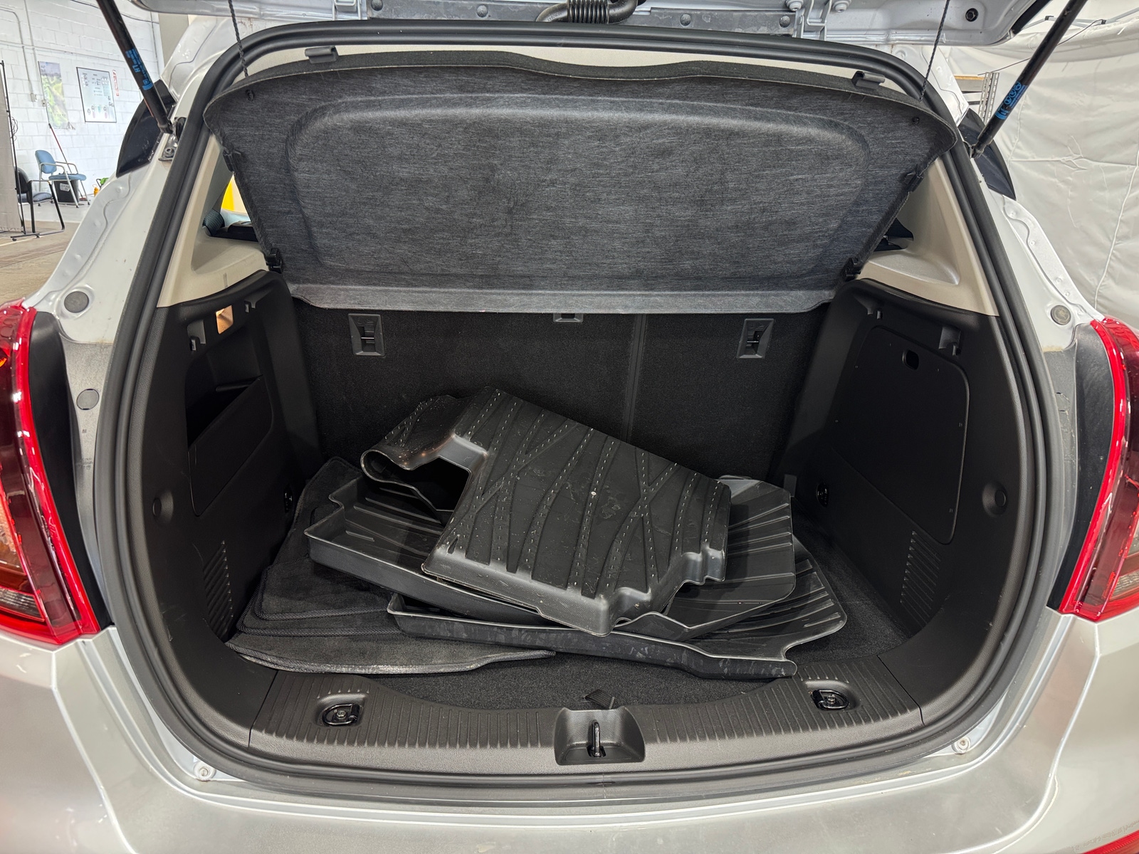 Thumbnail: 2019 Buick Encore - 6