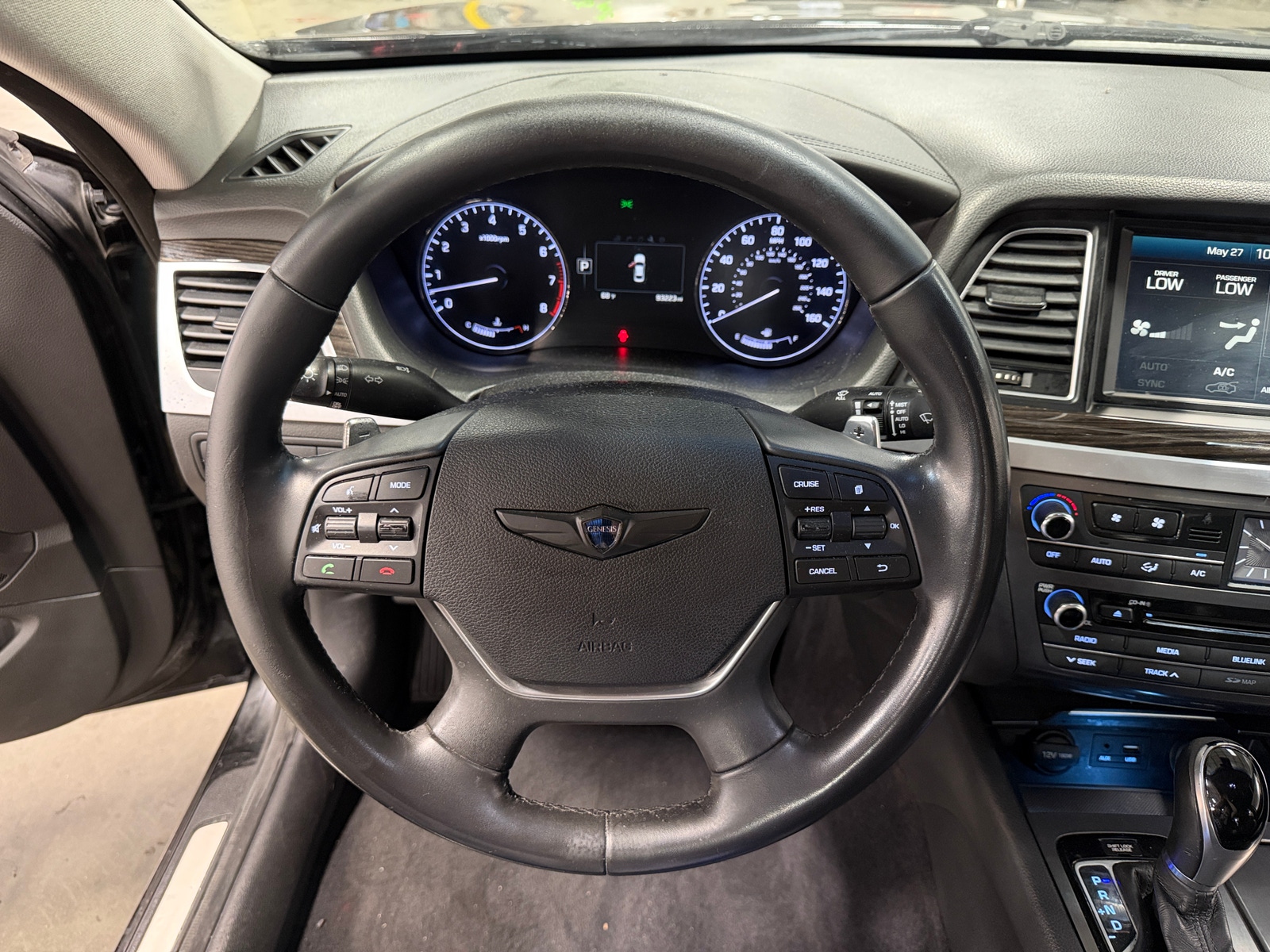 Thumbnail: 2015 Hyundai Genesis - 4