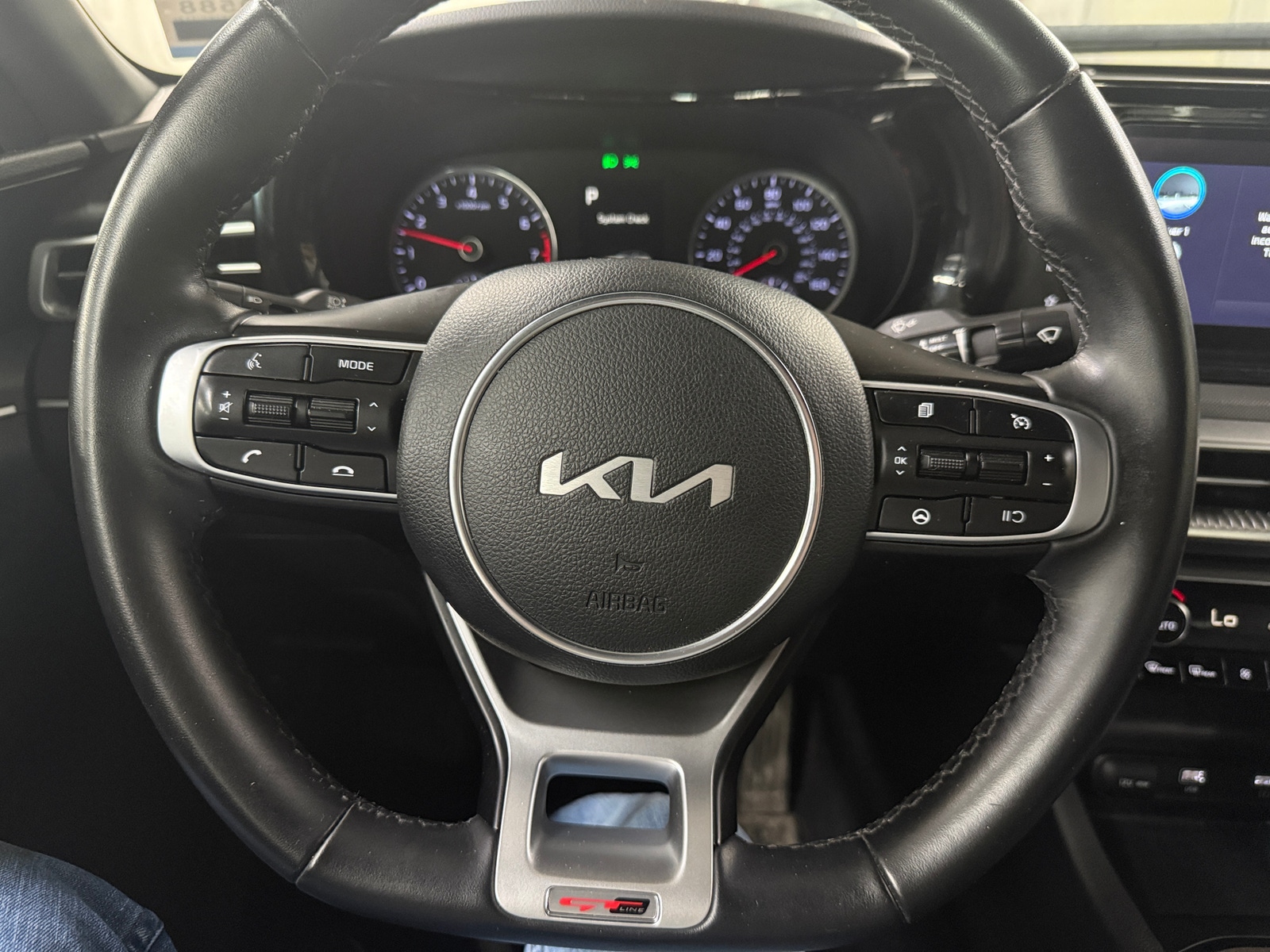 Thumbnail: 2022 Kia K5 - 4