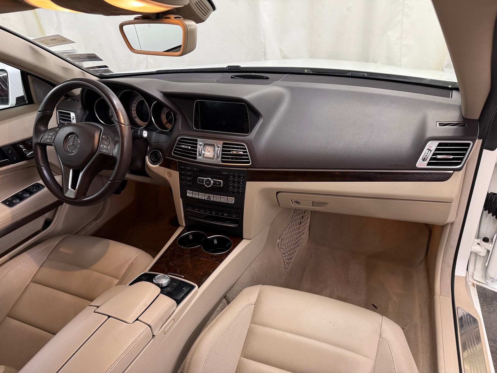 Thumbnail: 2014 Mercedes-Benz E-Class - 2
