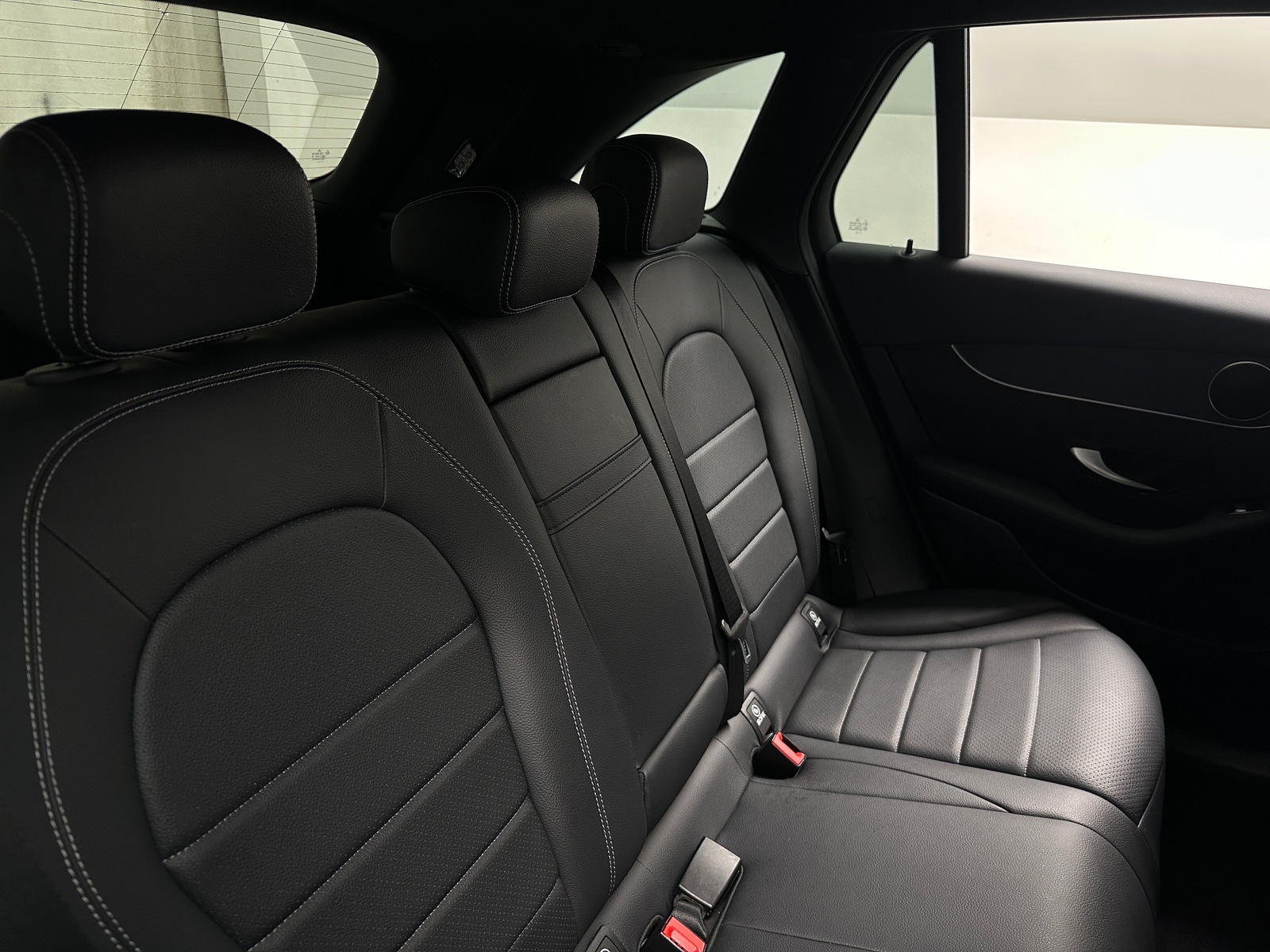 Thumbnail: 2022 Mercedes-Benz GLC - 6