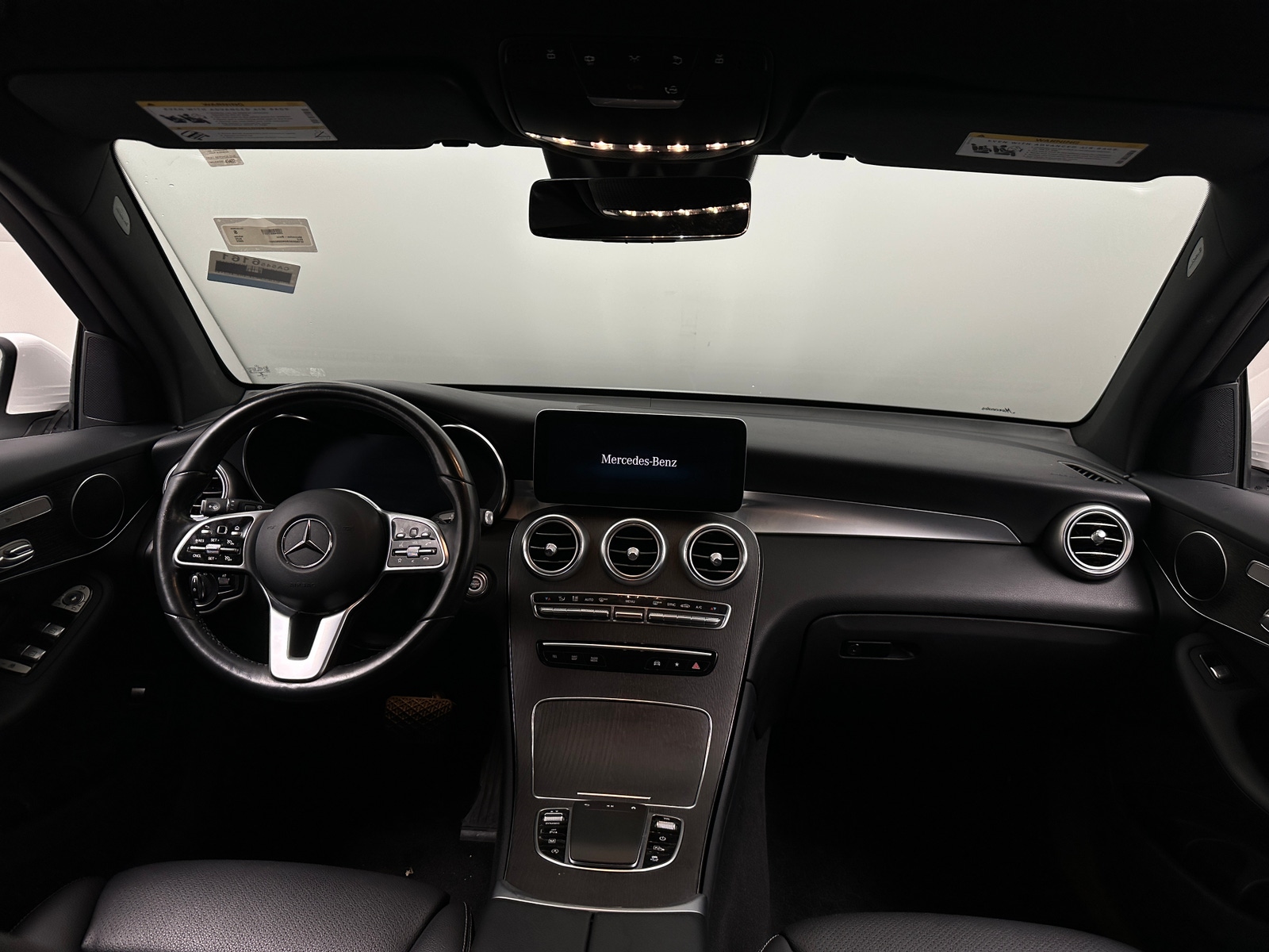 Thumbnail: 2022 Mercedes-Benz GLC - 3