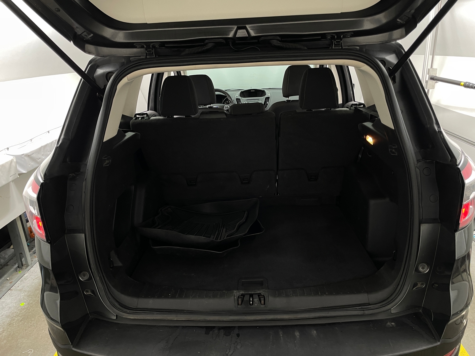 Thumbnail: 2017 Ford Escape - 7