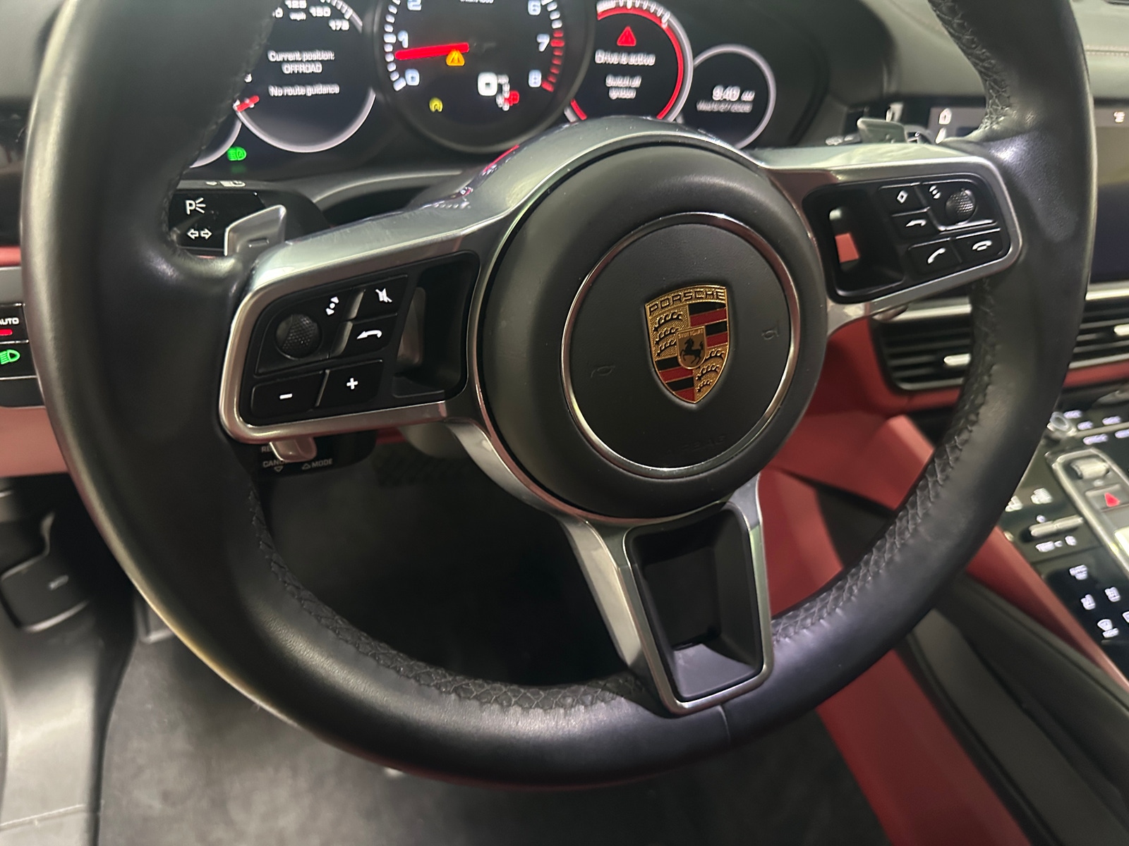 Thumbnail: 2020 Porsche Cayenne - 4
