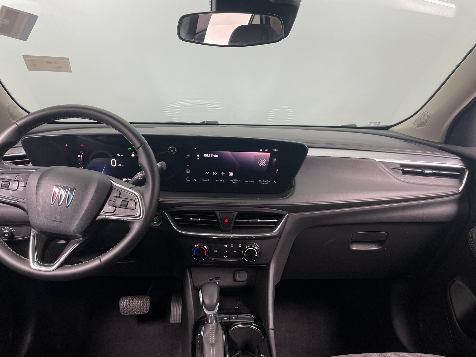 Thumbnail: 2025 Buick Encore GX - 2