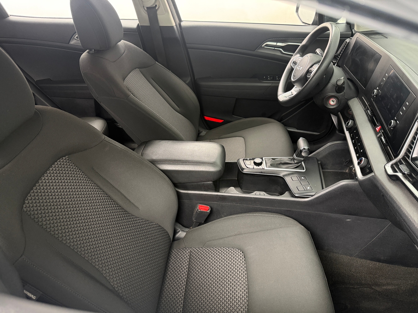 Thumbnail: 2023 Kia Sportage - 2