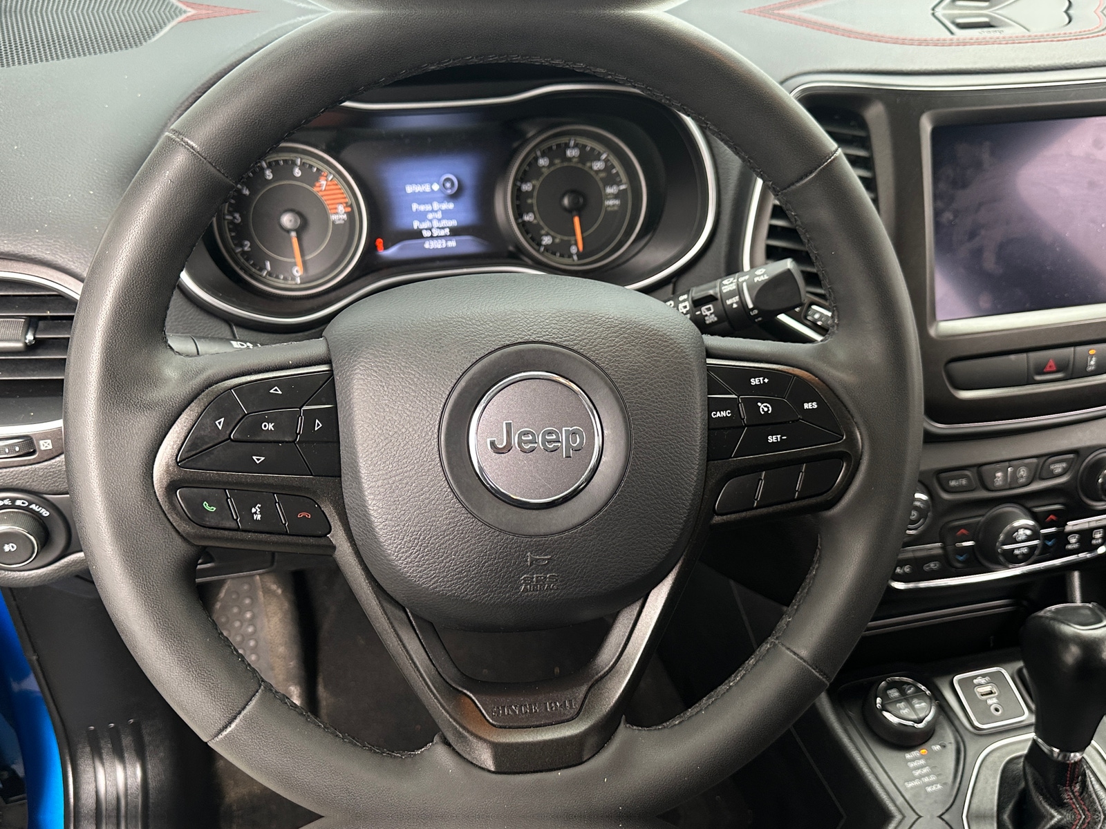 Thumbnail: 2022 Jeep Cherokee - 4