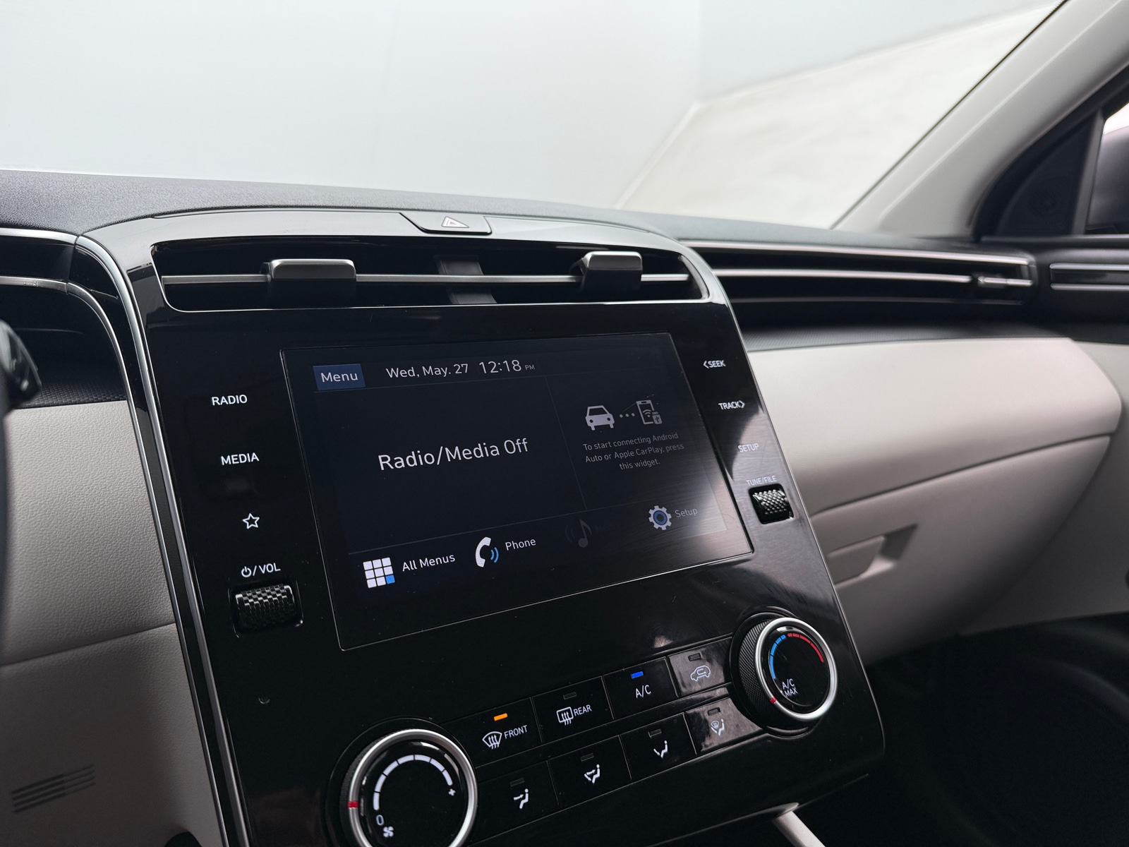Thumbnail: 2023 Hyundai Tucson - 4