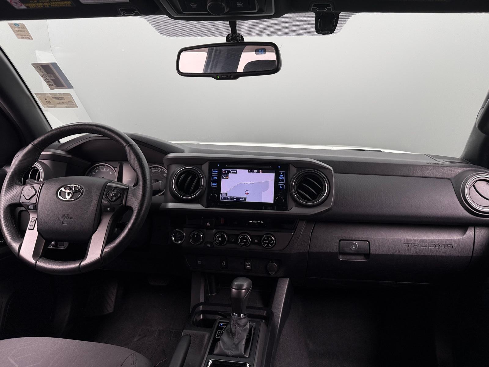 Thumbnail: 2017 Toyota Tacoma - 3