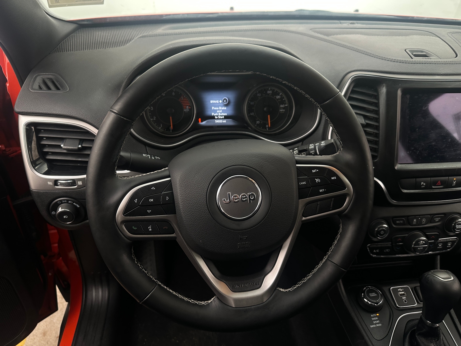 Thumbnail: 2021 Jeep Cherokee - 4