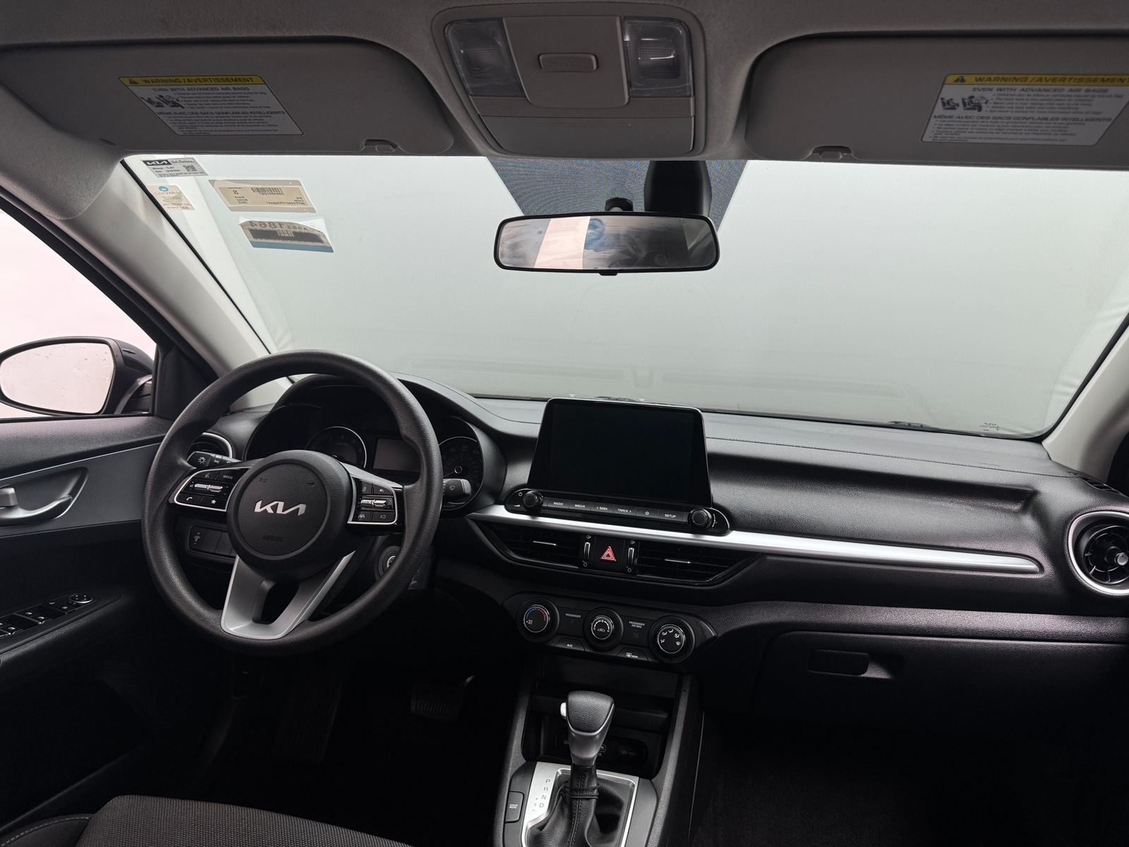 Thumbnail: 2023 Kia Forte - 3