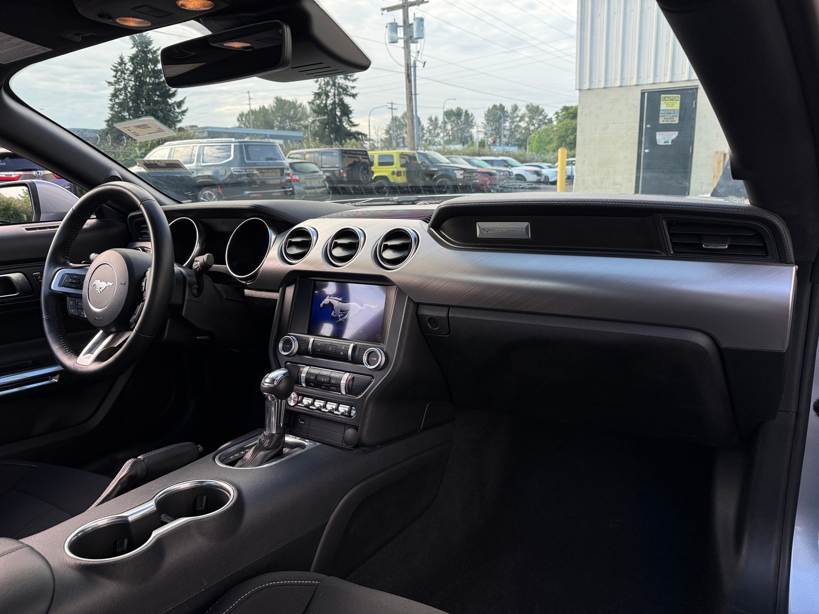 Thumbnail: 2022 Ford Mustang - 3