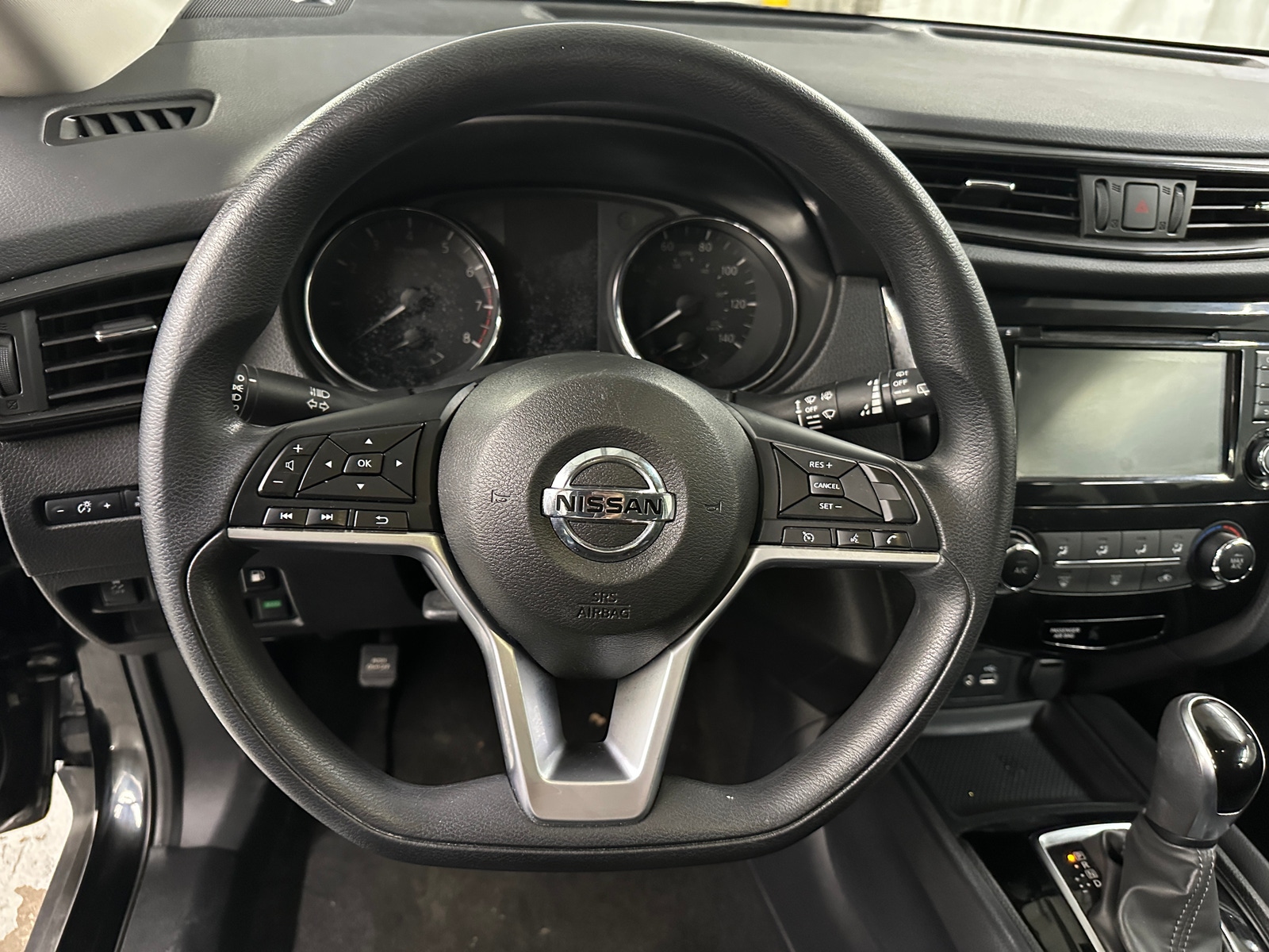 Thumbnail: 2020 Nissan Rogue - 5