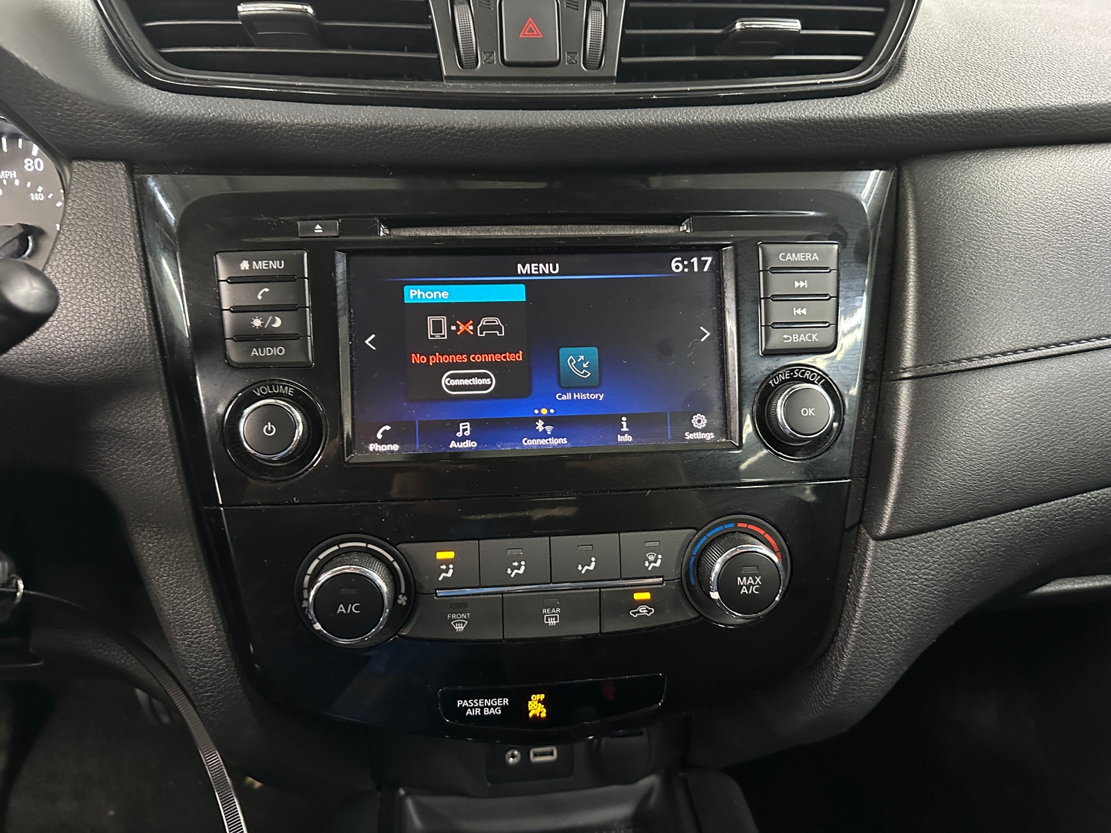 Thumbnail: 2020 Nissan Rogue - 4