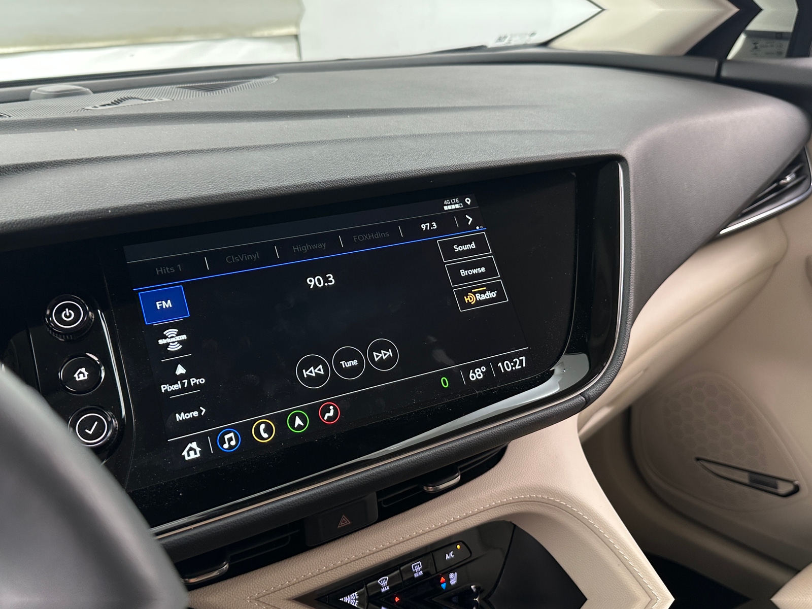 Thumbnail: 2023 Buick Envision - 3