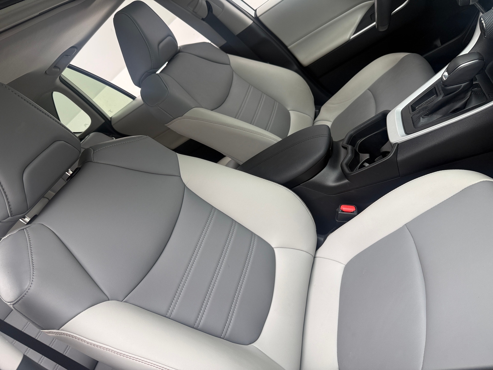 Thumbnail: 2021 Toyota RAV4 - 2