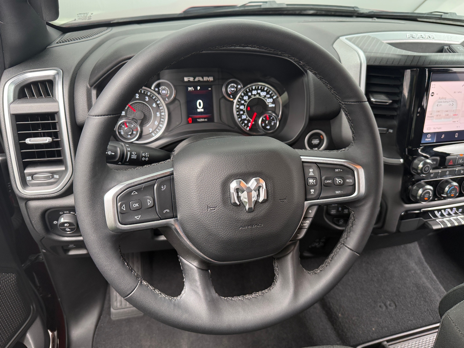 Thumbnail: 2025 RAM 1500 - 5