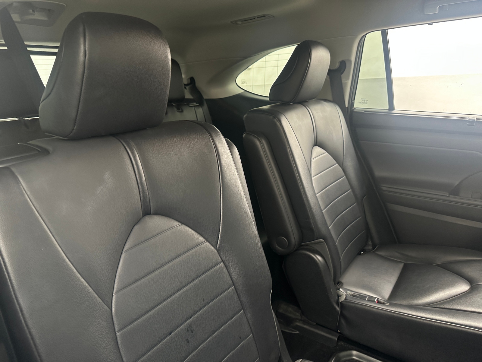 Thumbnail: 2020 Toyota Highlander - 5