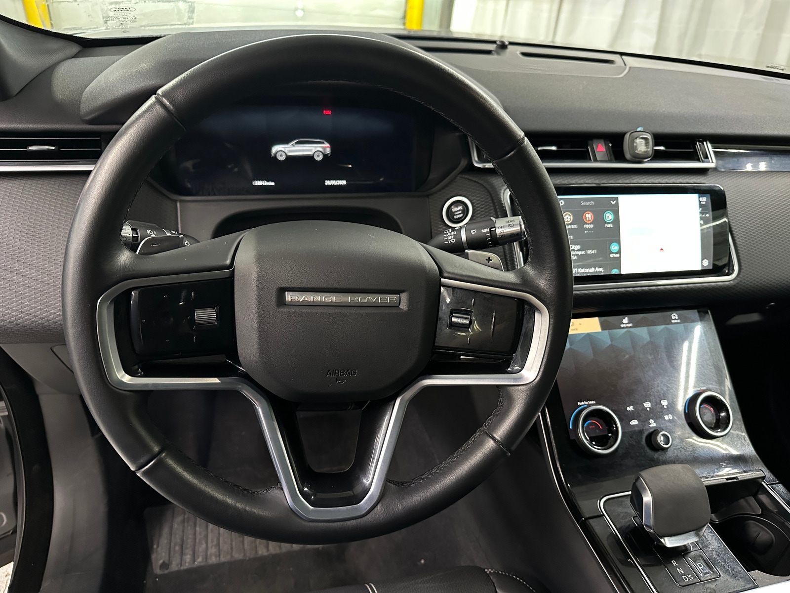 Thumbnail: 2023 Land Rover Range Rover Velar - 4