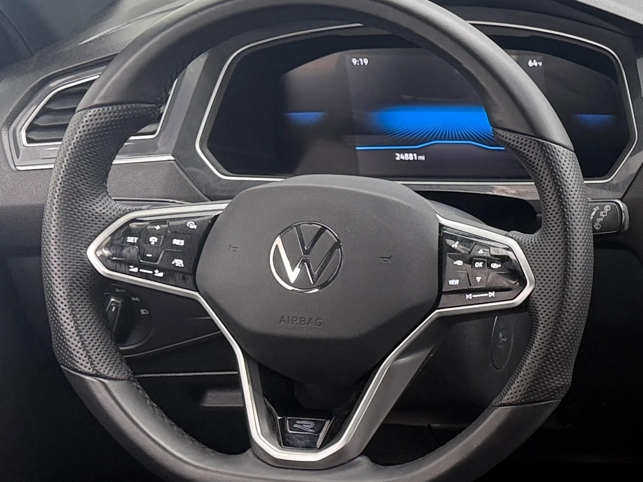 Thumbnail: 2024 Volkswagen Tiguan - 4