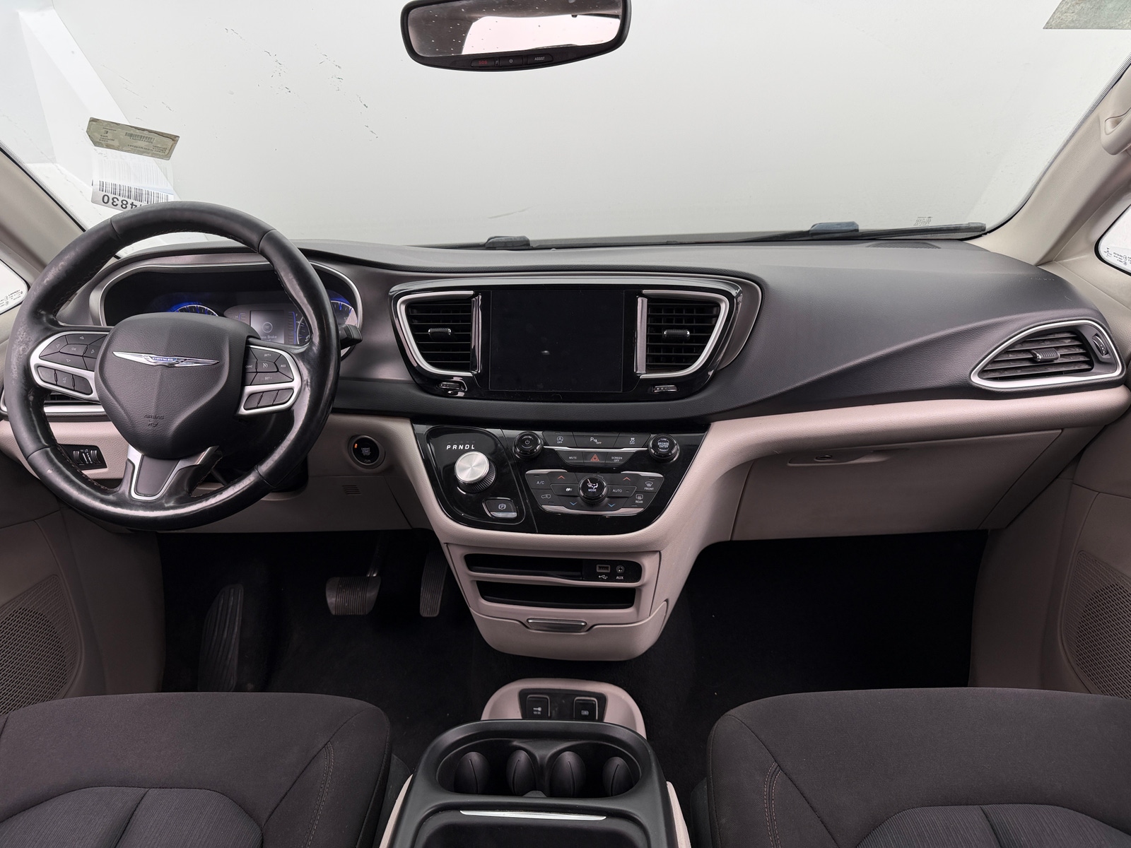 Thumbnail: 2020 Chrysler Pacifica - 3
