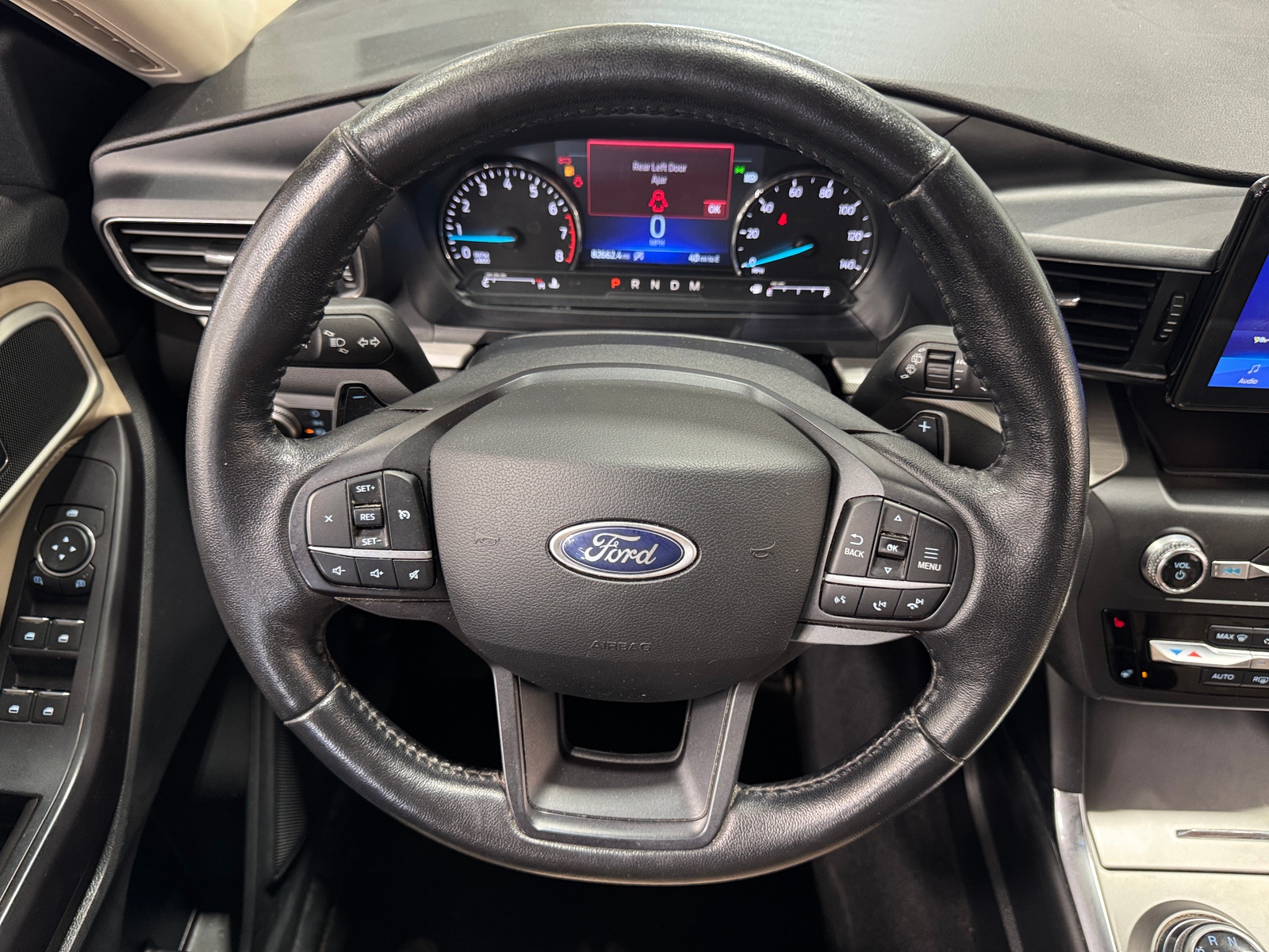 Thumbnail: 2020 Ford Explorer - 5