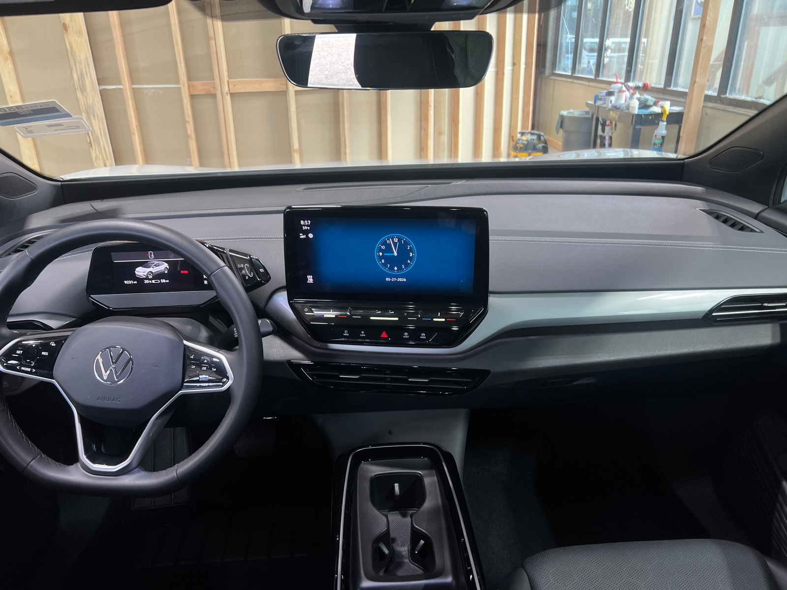 Thumbnail: 2023 Volkswagen ID.4 - 2