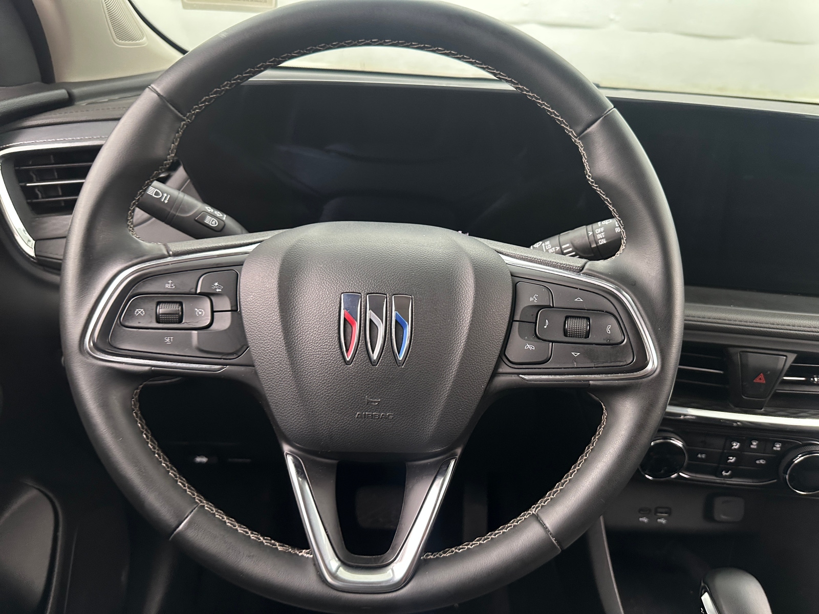 Thumbnail: 2025 Buick Encore GX - 5