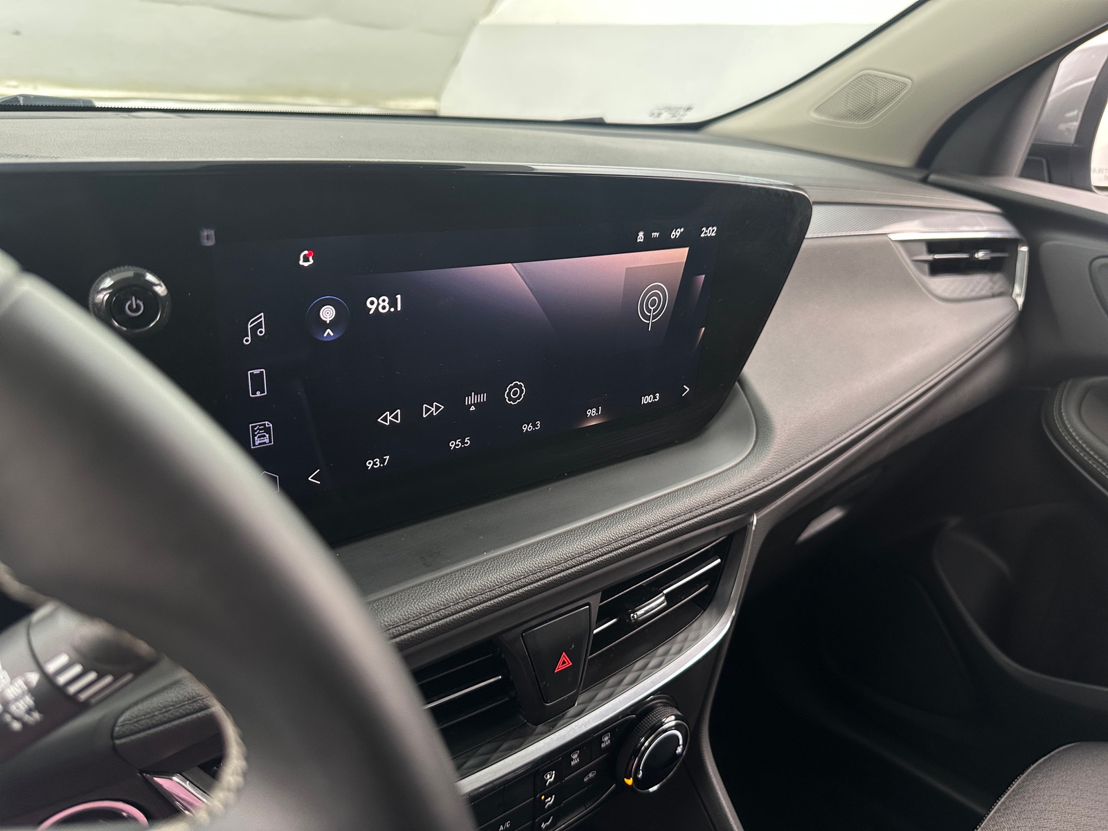 Thumbnail: 2025 Buick Encore GX - 4