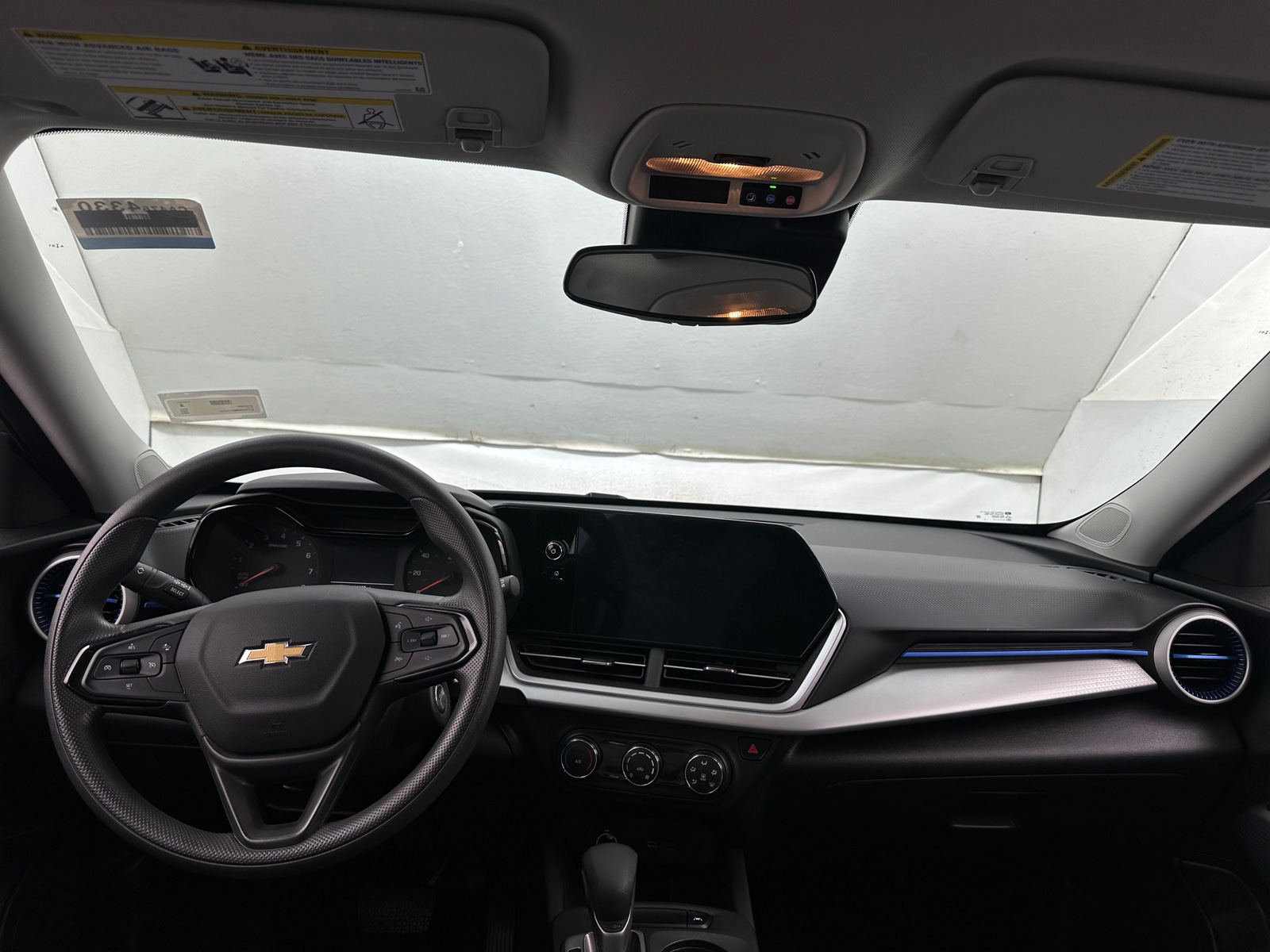 Thumbnail: 2024 Chevrolet Trax - 3