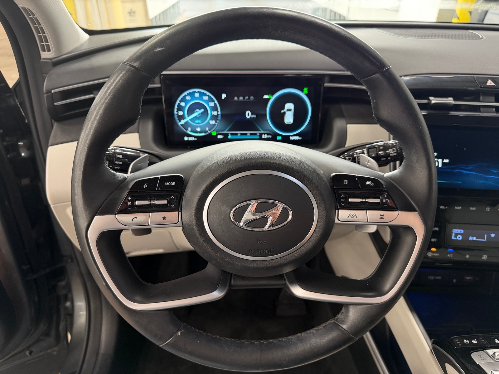 Thumbnail: 2024 Hyundai Tucson - 4