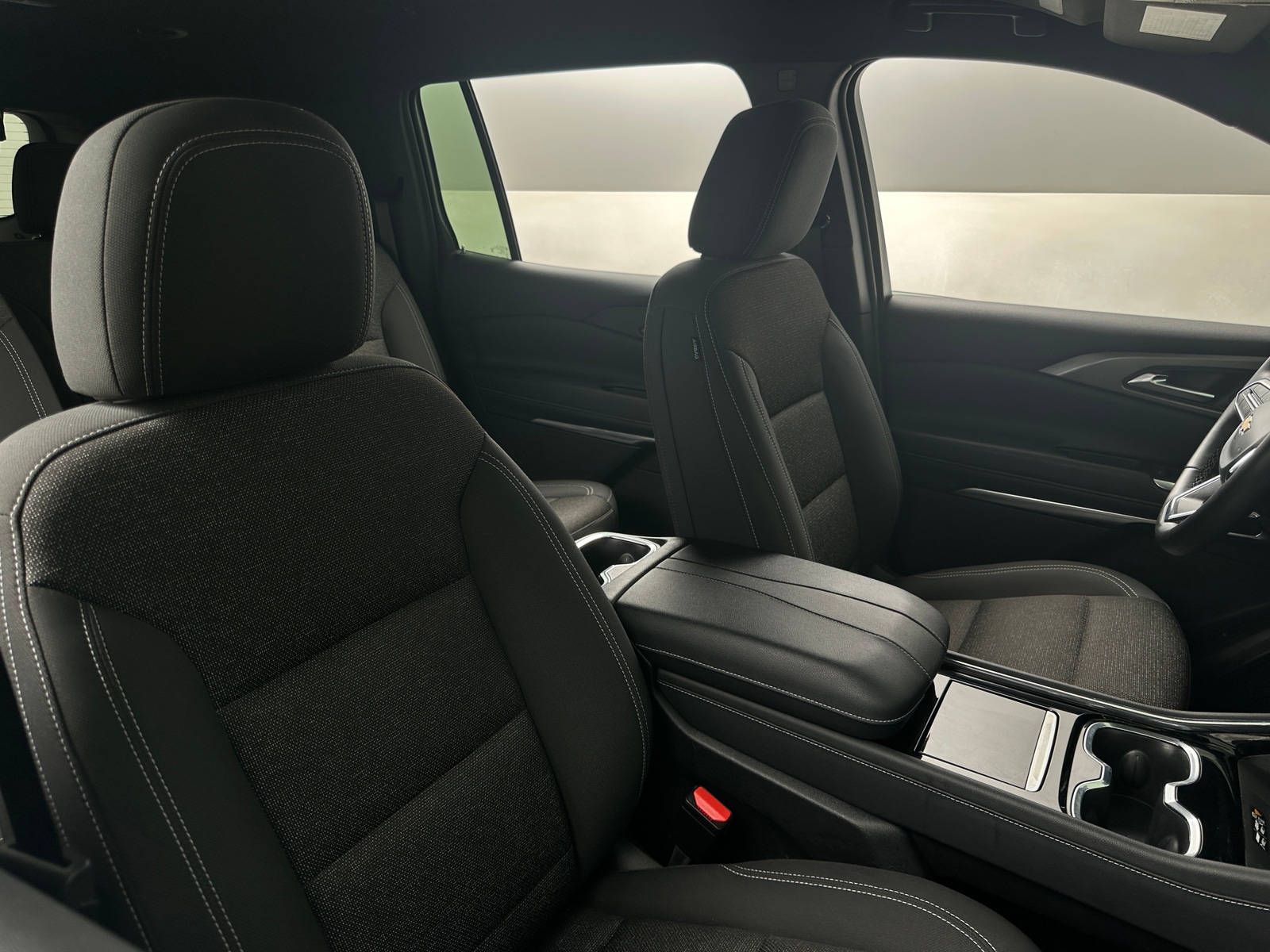 Thumbnail: 2024 Chevrolet Traverse - 2