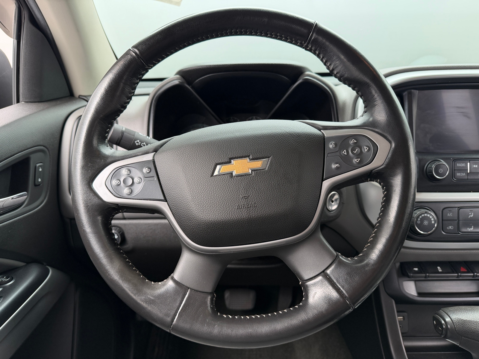 Thumbnail: 2017 Chevrolet Colorado - 5