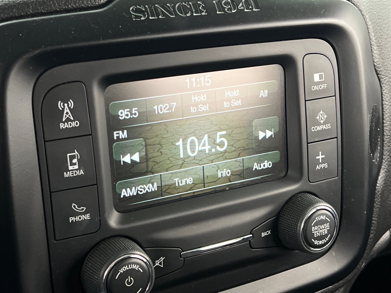 Thumbnail: 2017 Jeep Renegade - 4